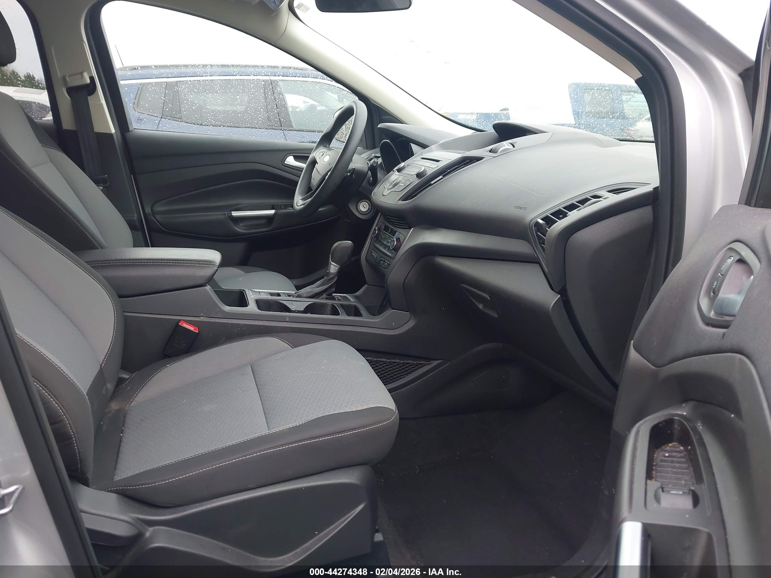 FORD ESCAPE image 5