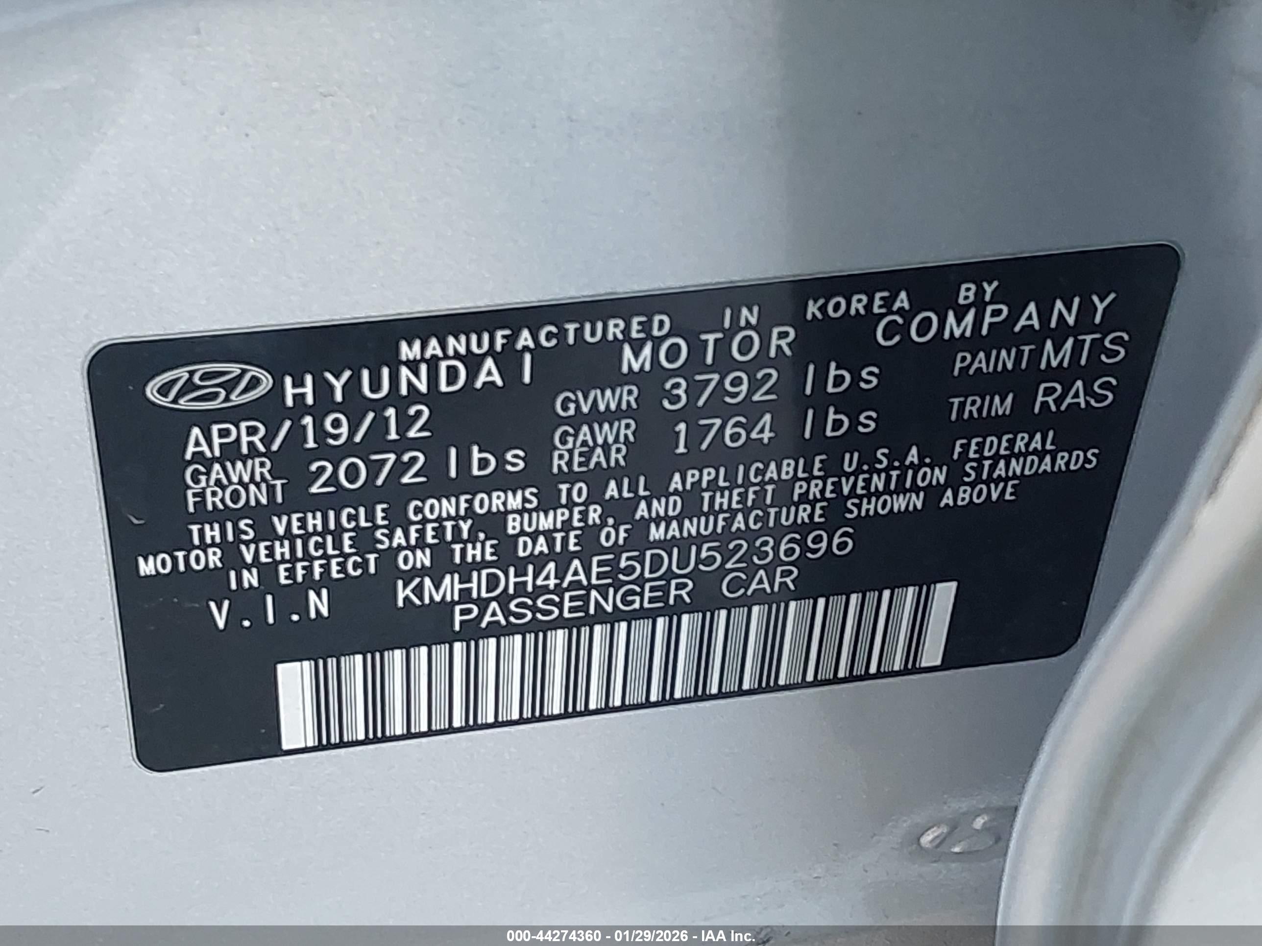 HYUNDAI ELANTRA image 9