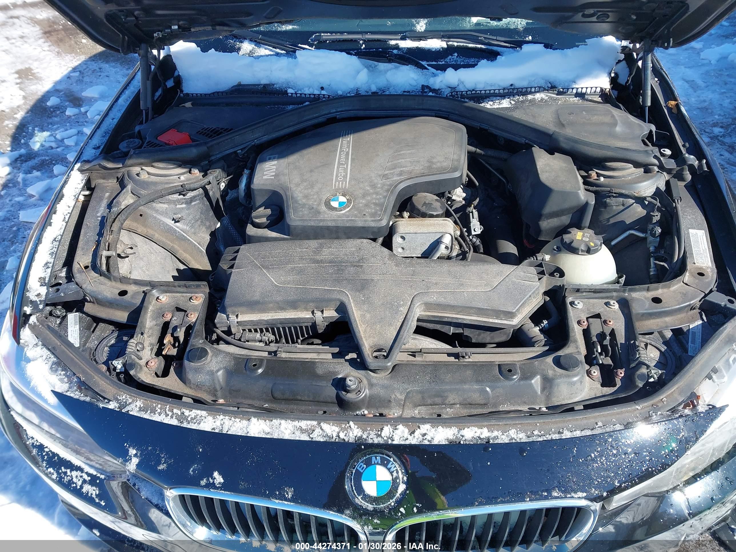 BMW 328I image 10