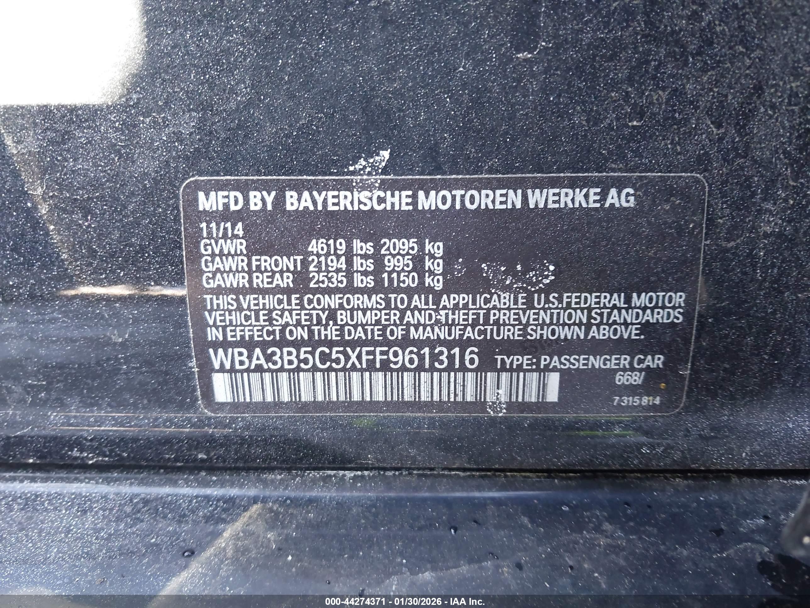 BMW 328I image 9