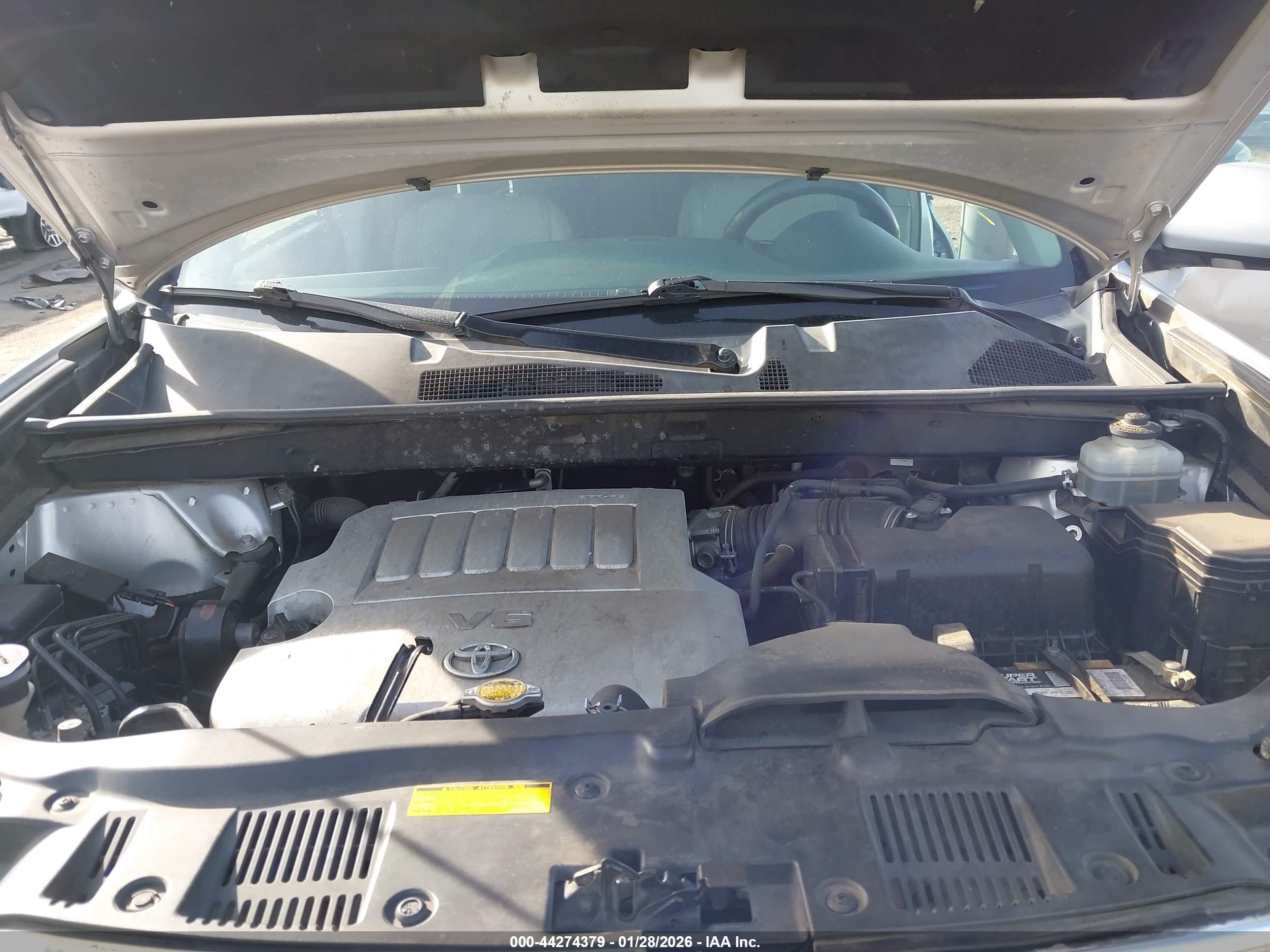 TOYOTA HIGHLANDER image 10