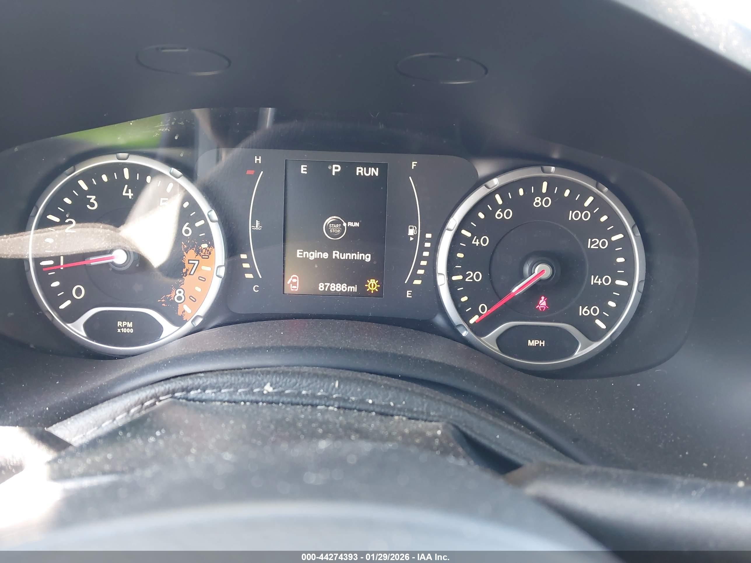 JEEP RENEGADE image 7