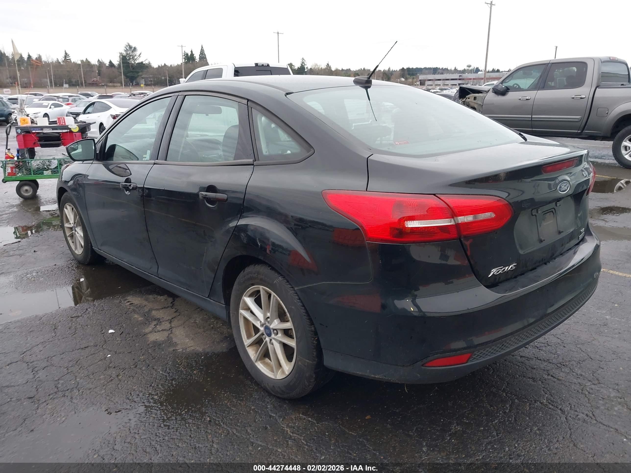 FORD FOCUS image 3
