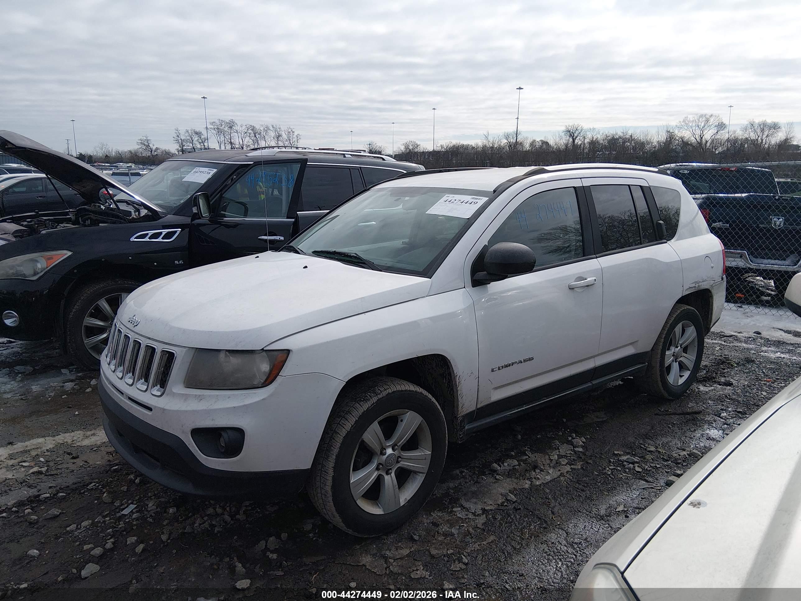 JEEP COMPASS image 2