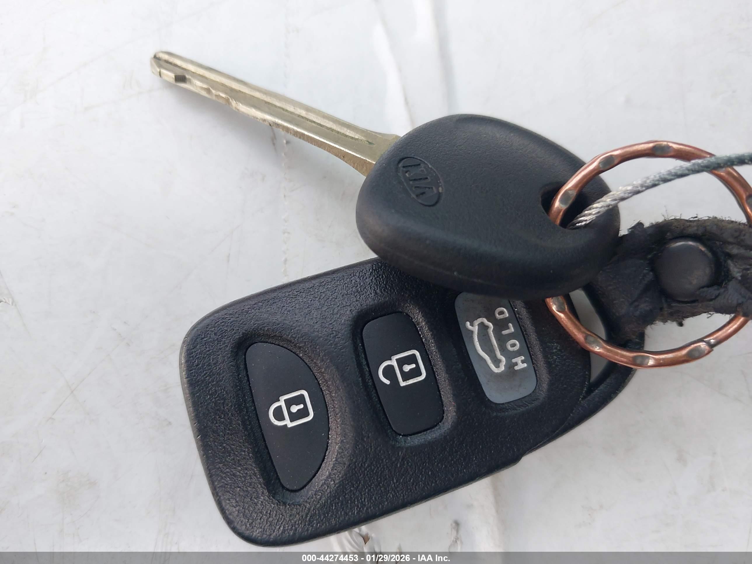 KIA FORTE image 11