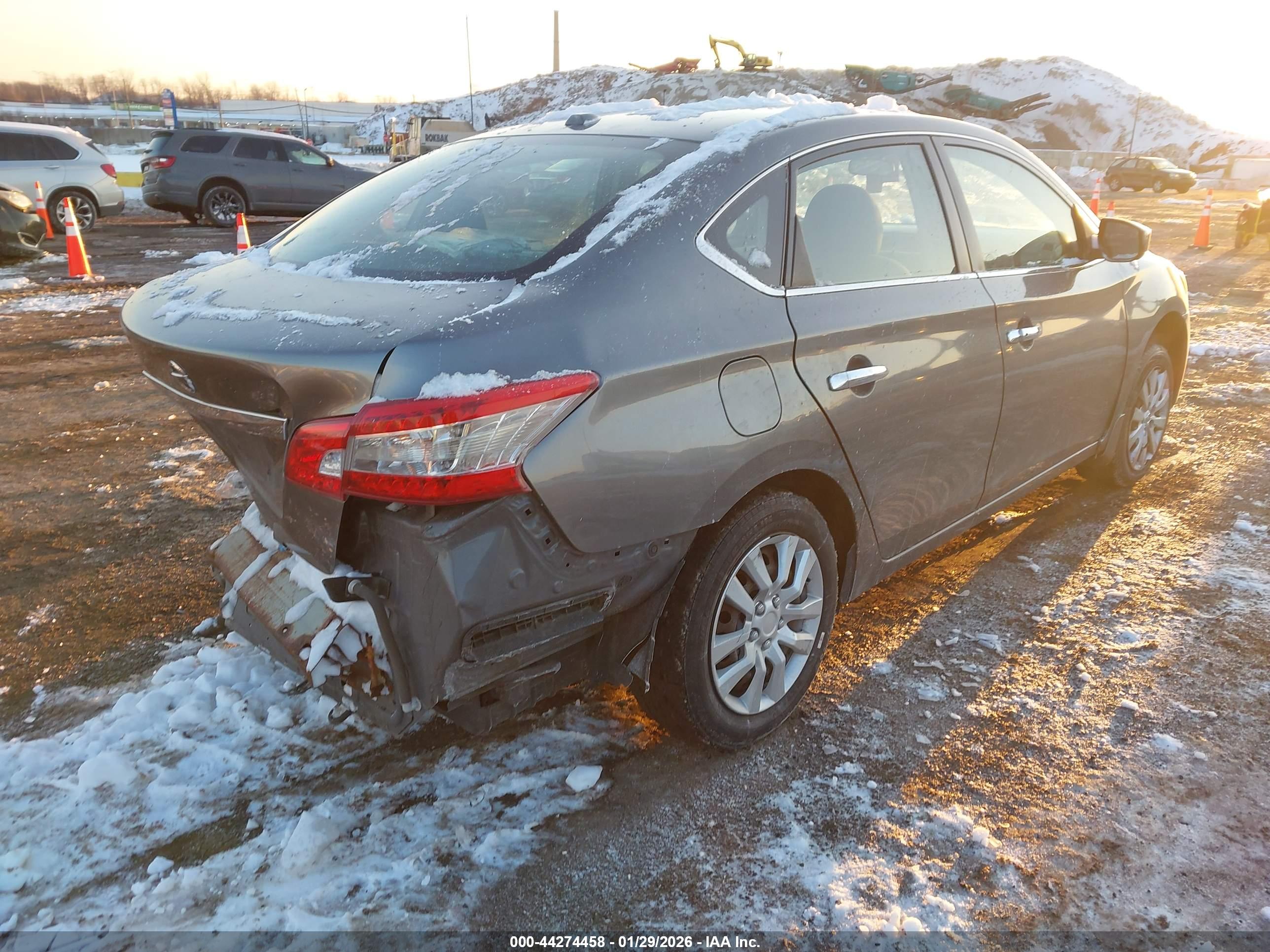 NISSAN SENTRA image 4