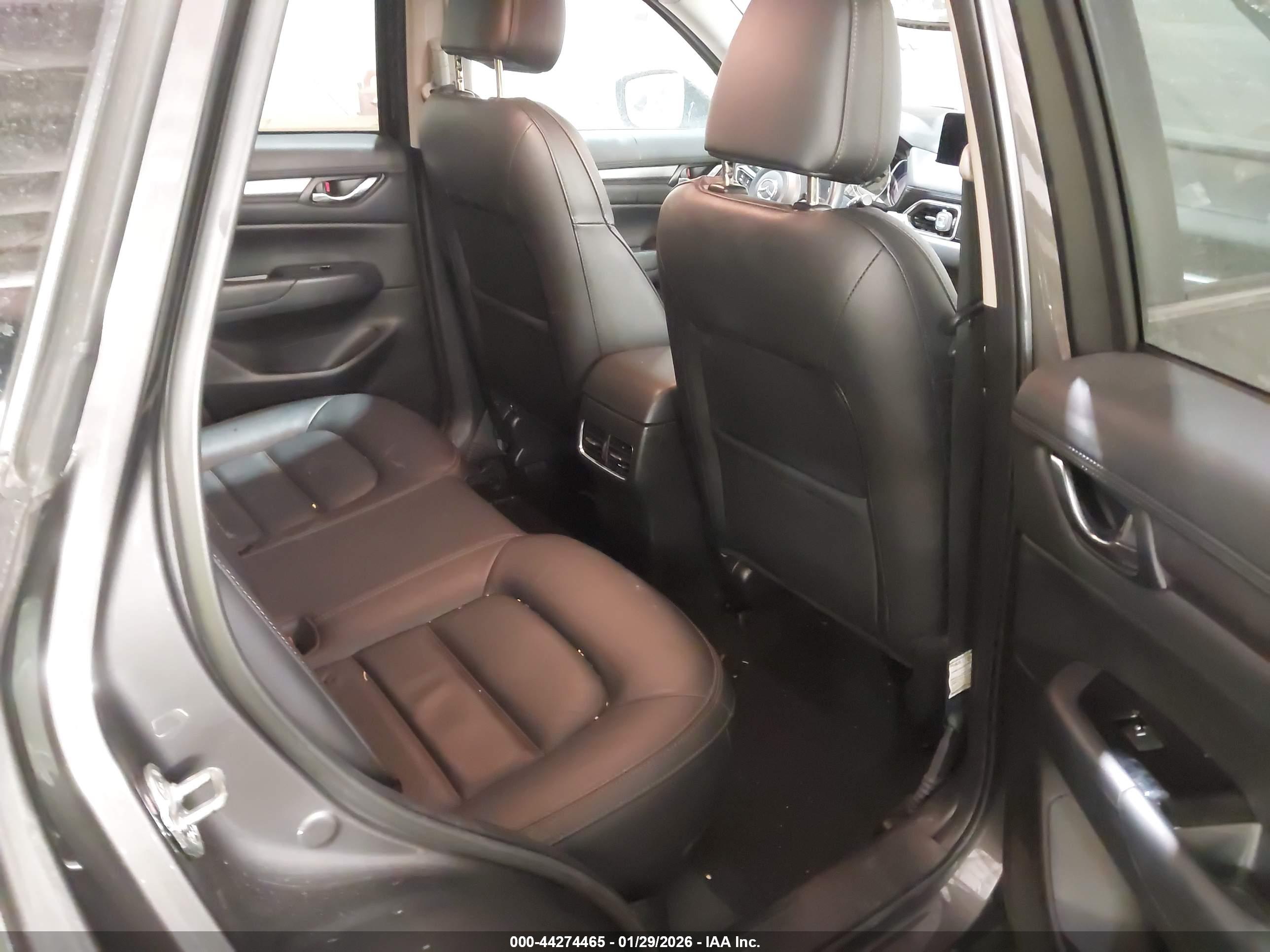 MAZDA CX-5 image 8