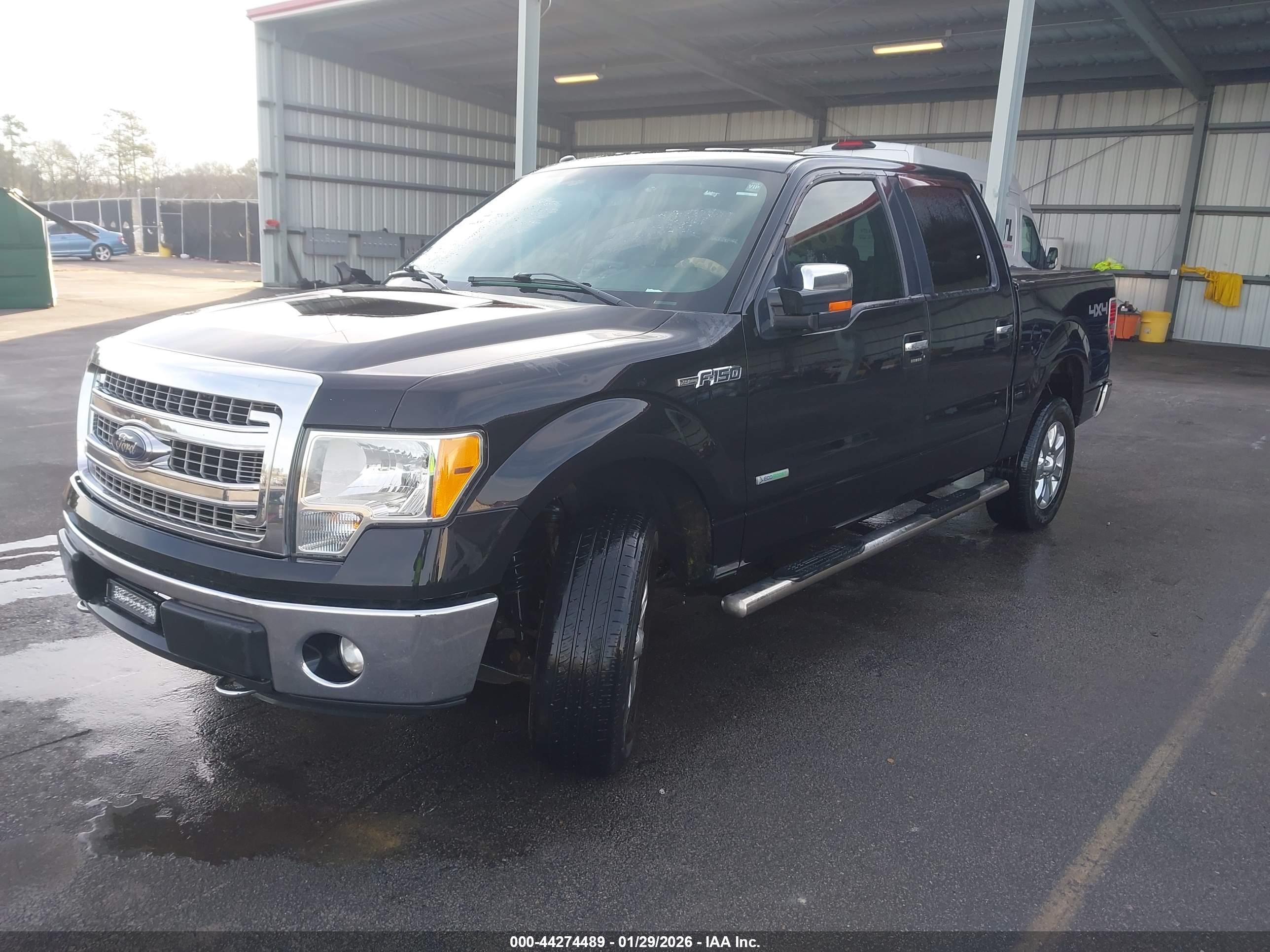 FORD F-150 image 2