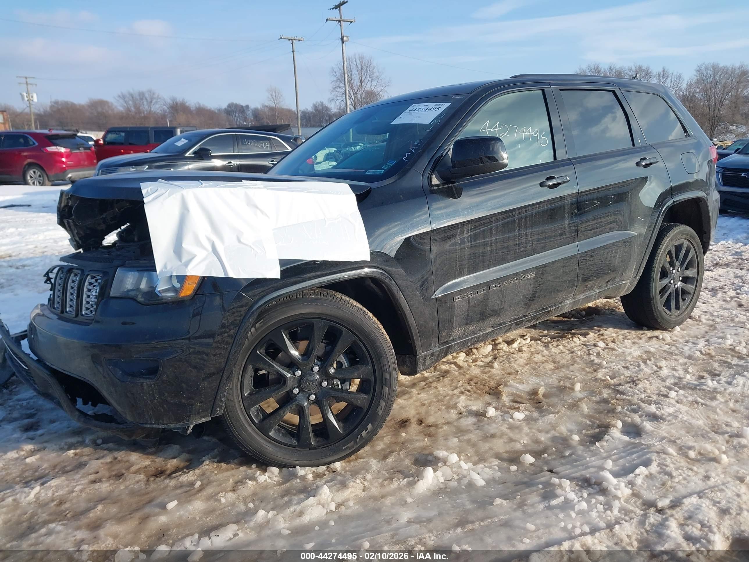 JEEP GRAND image 2