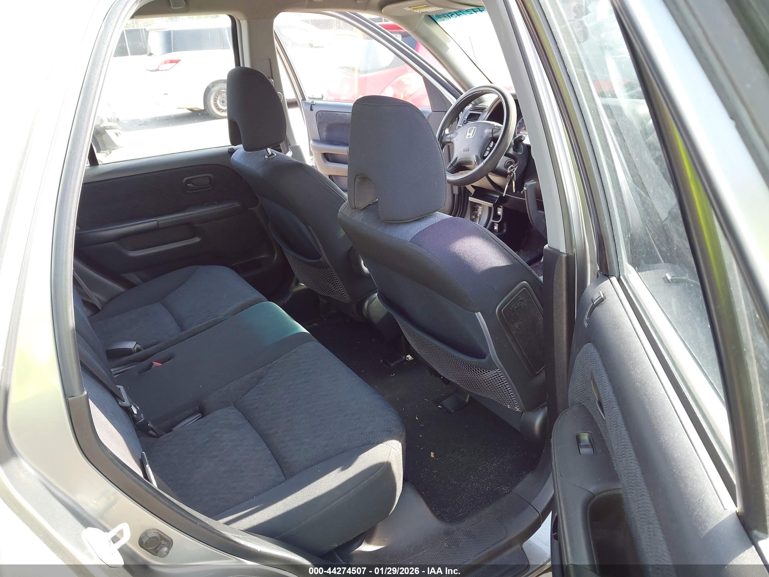 HONDA CR-V image 8