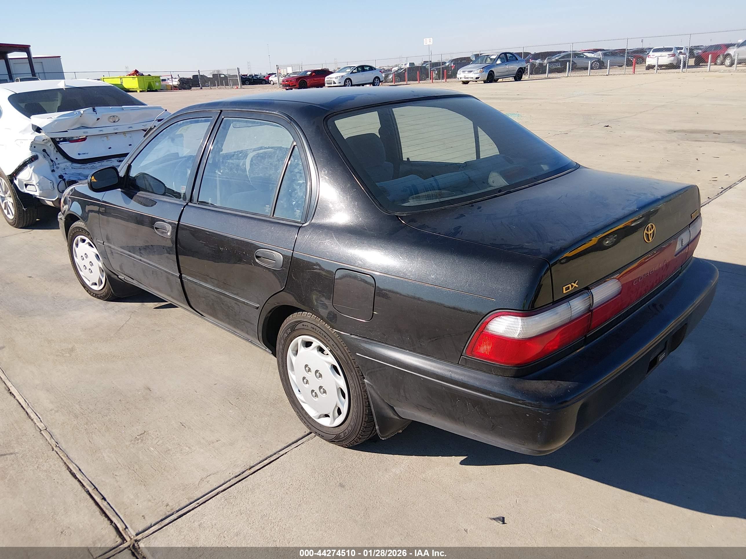 TOYOTA COROLLA image 3