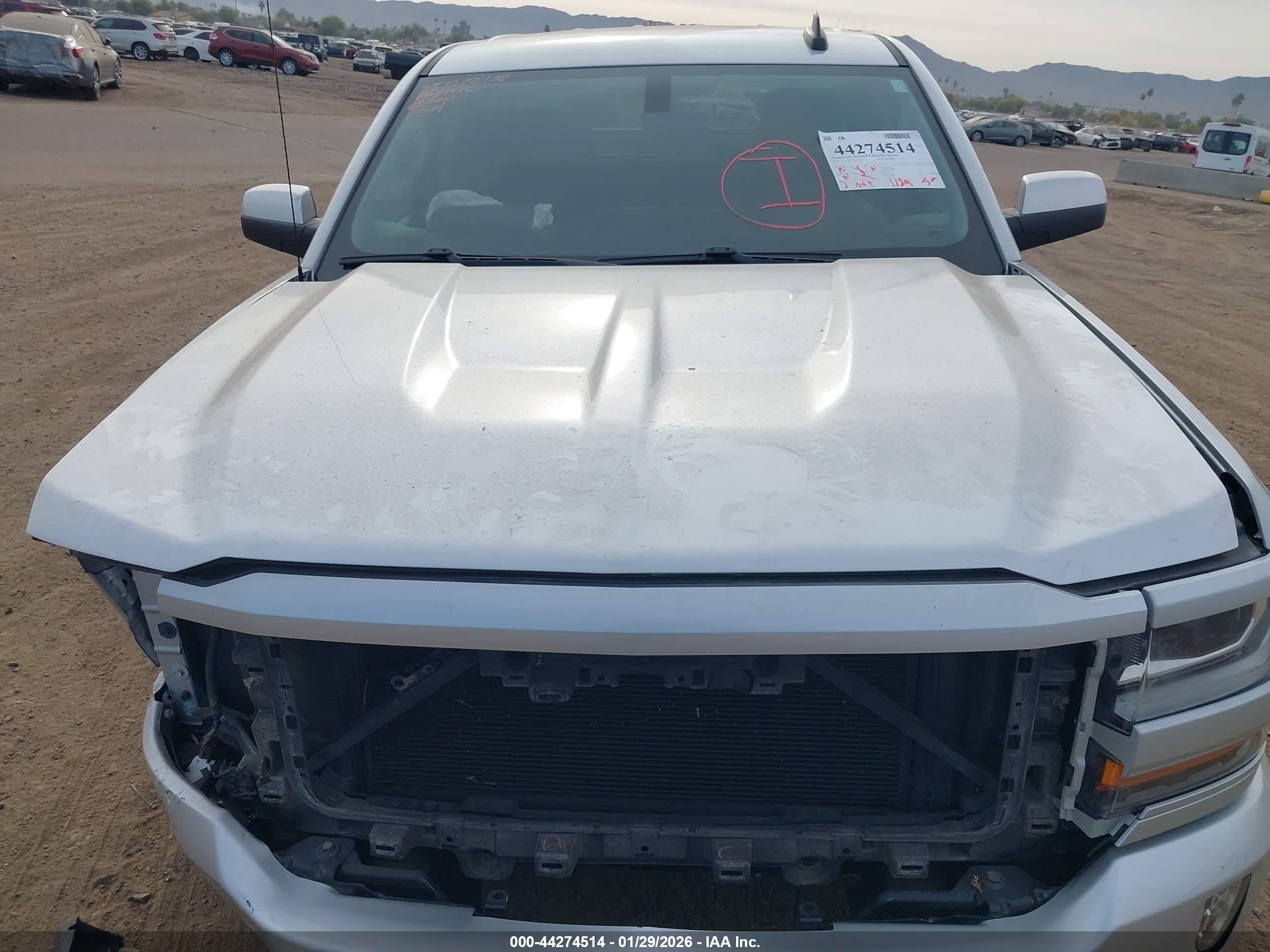 CHEVROLET SILVERADO image 10
