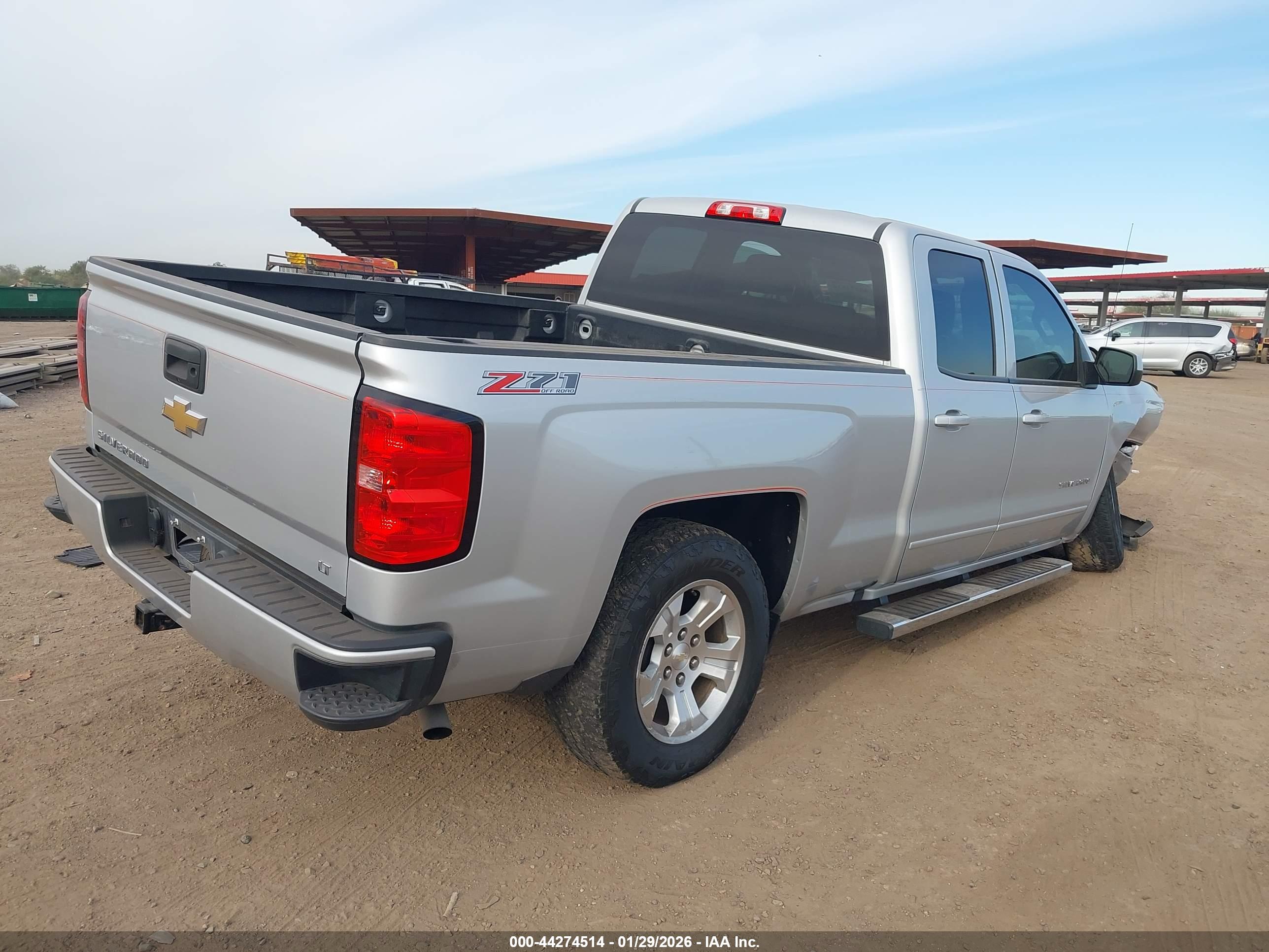 CHEVROLET SILVERADO image 4