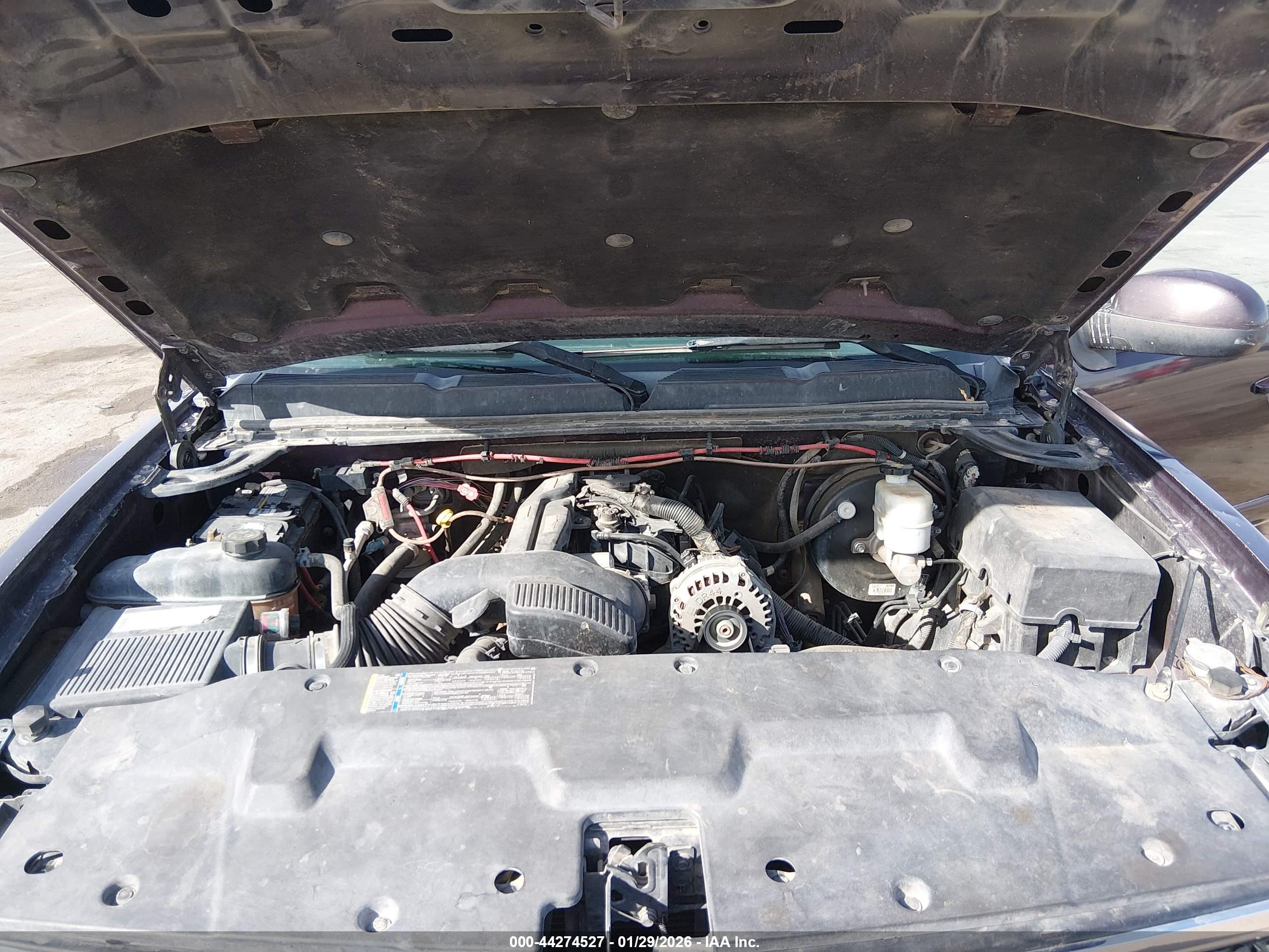 CHEVROLET SILVERADO image 10