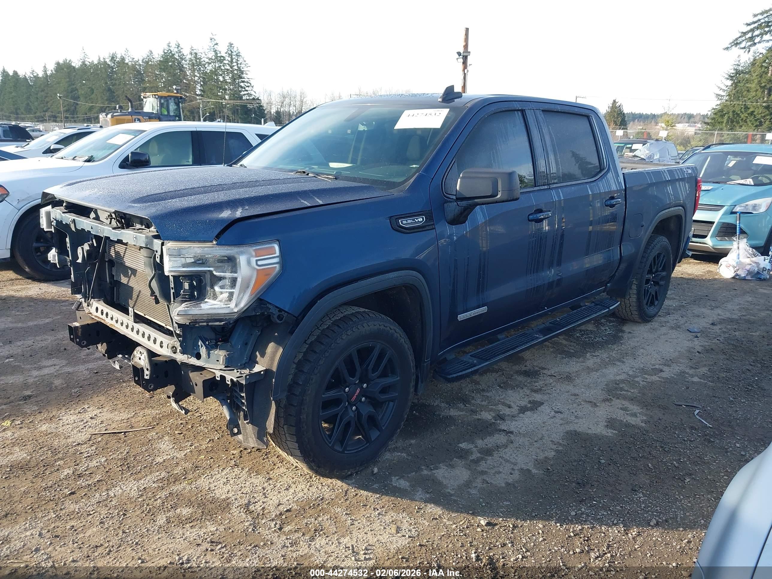 GMC SIERRA image 2