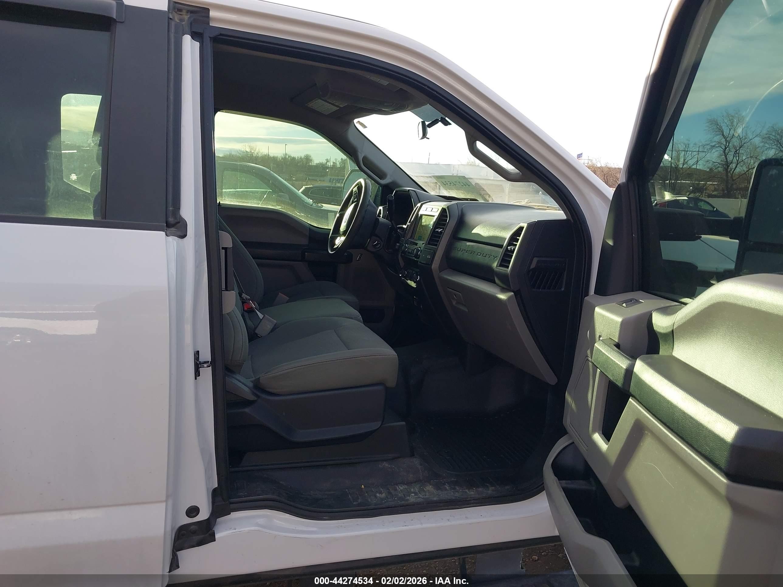 FORD F-250 image 5