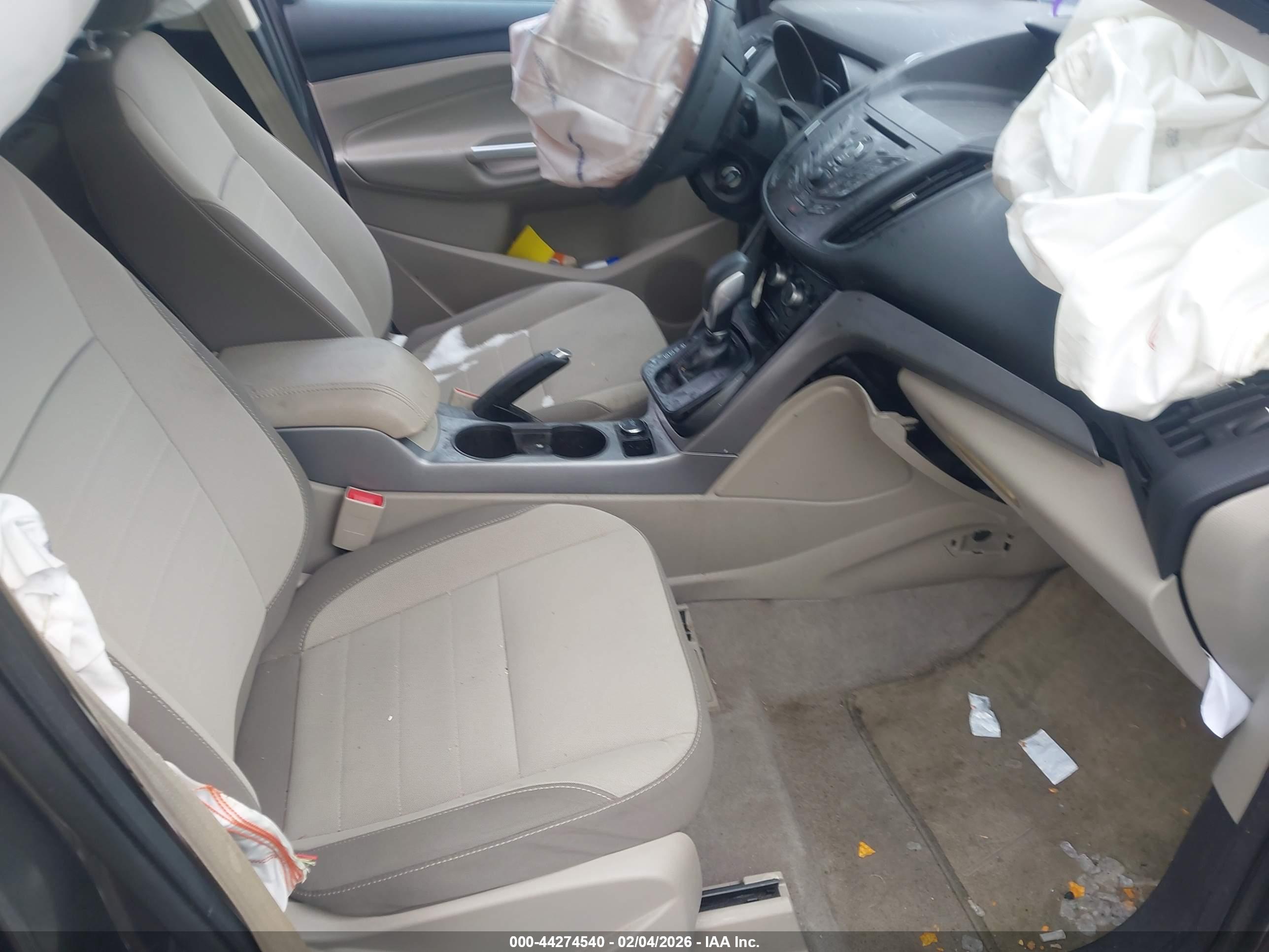 FORD ESCAPE image 5