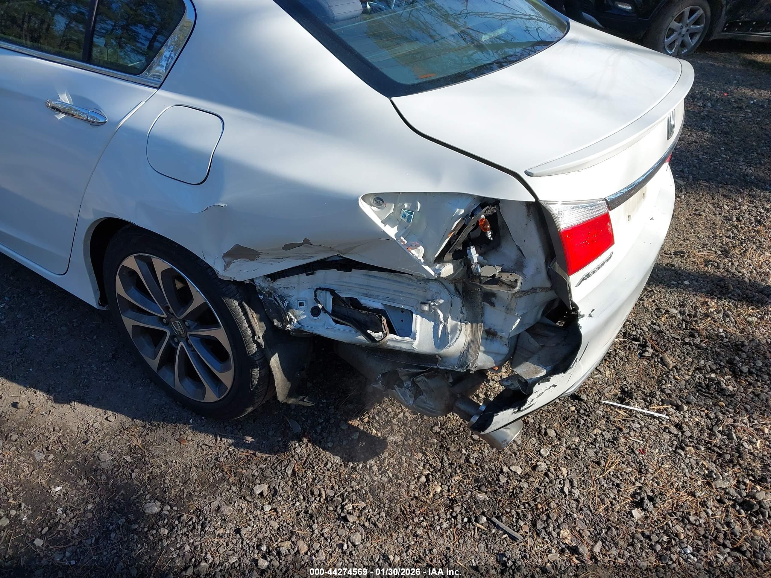 HONDA ACCORD image 6