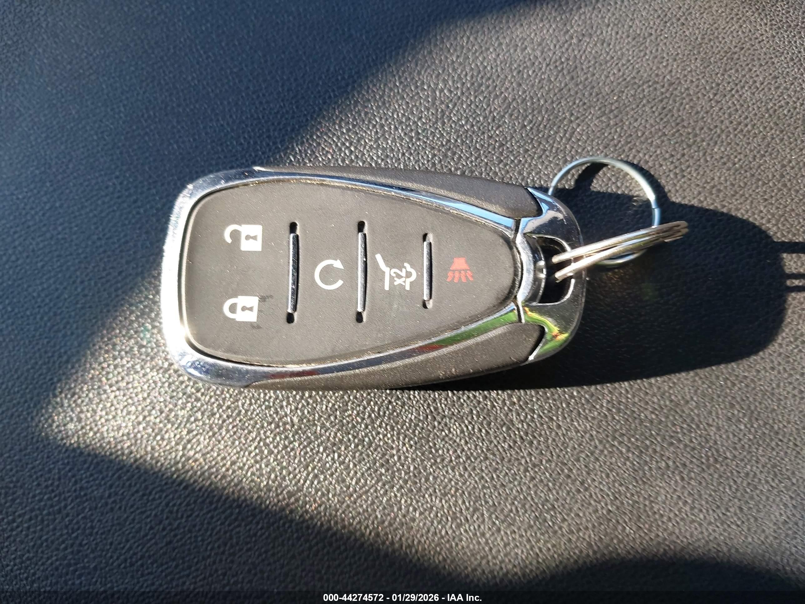 CHEVROLET EQUINOX image 11