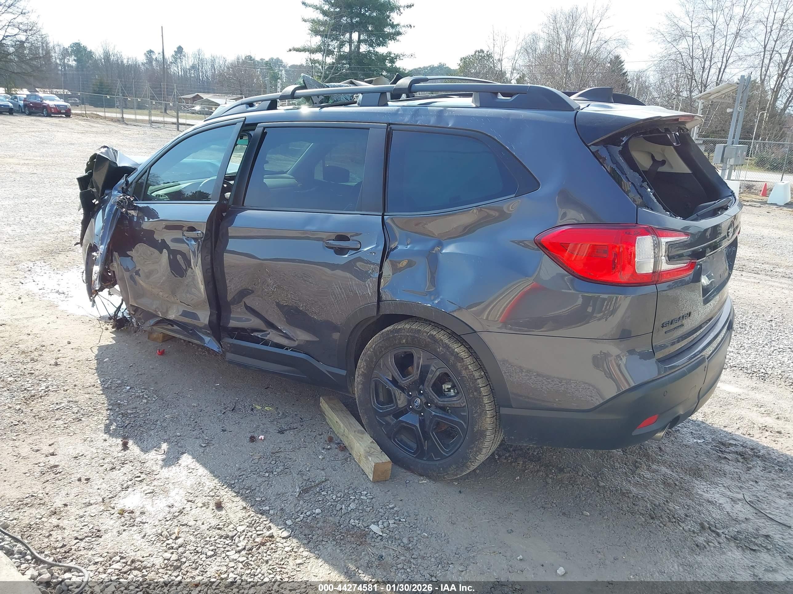 SUBARU ASCENT image 3