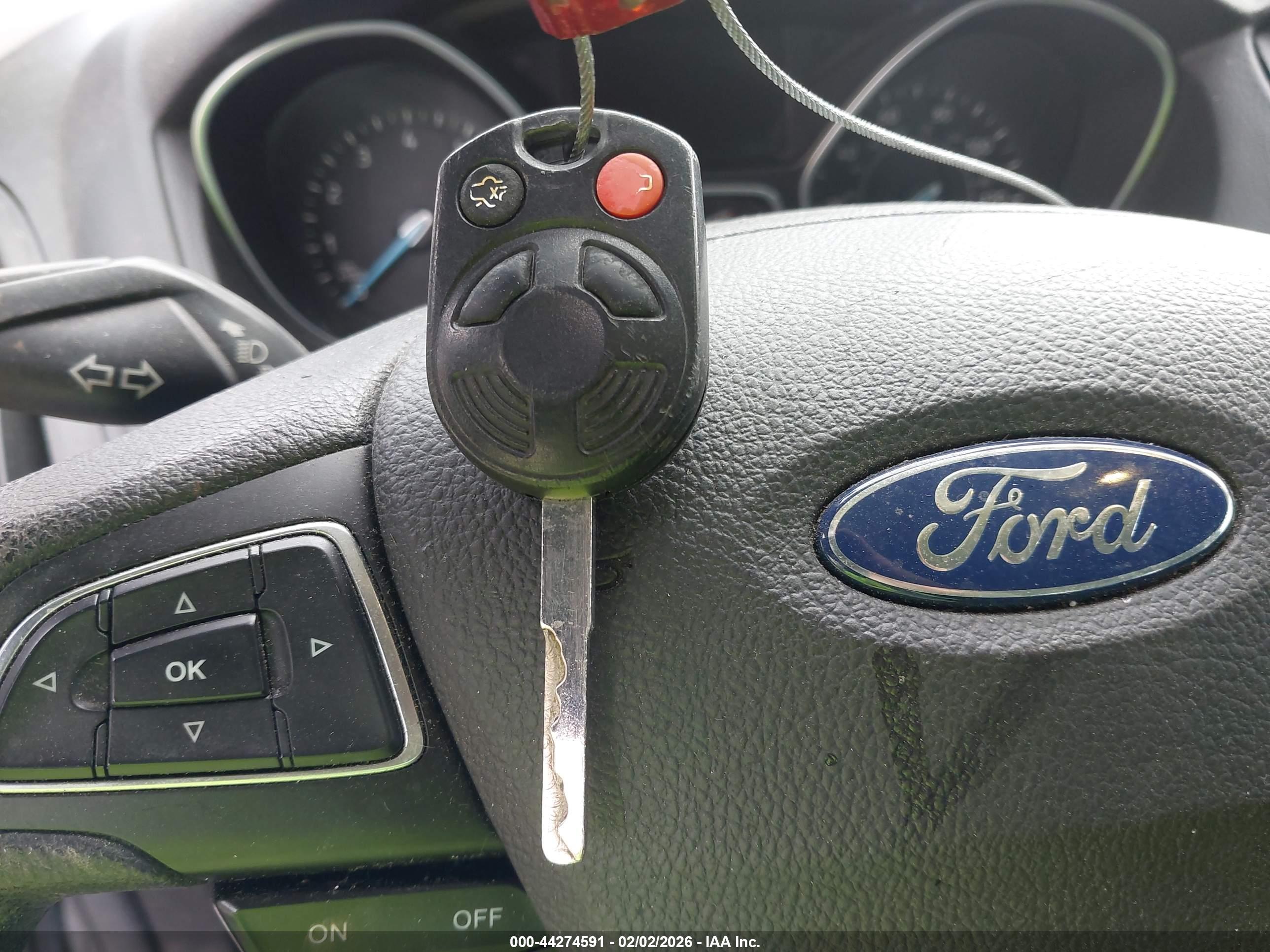 FORD FOCUS image 11
