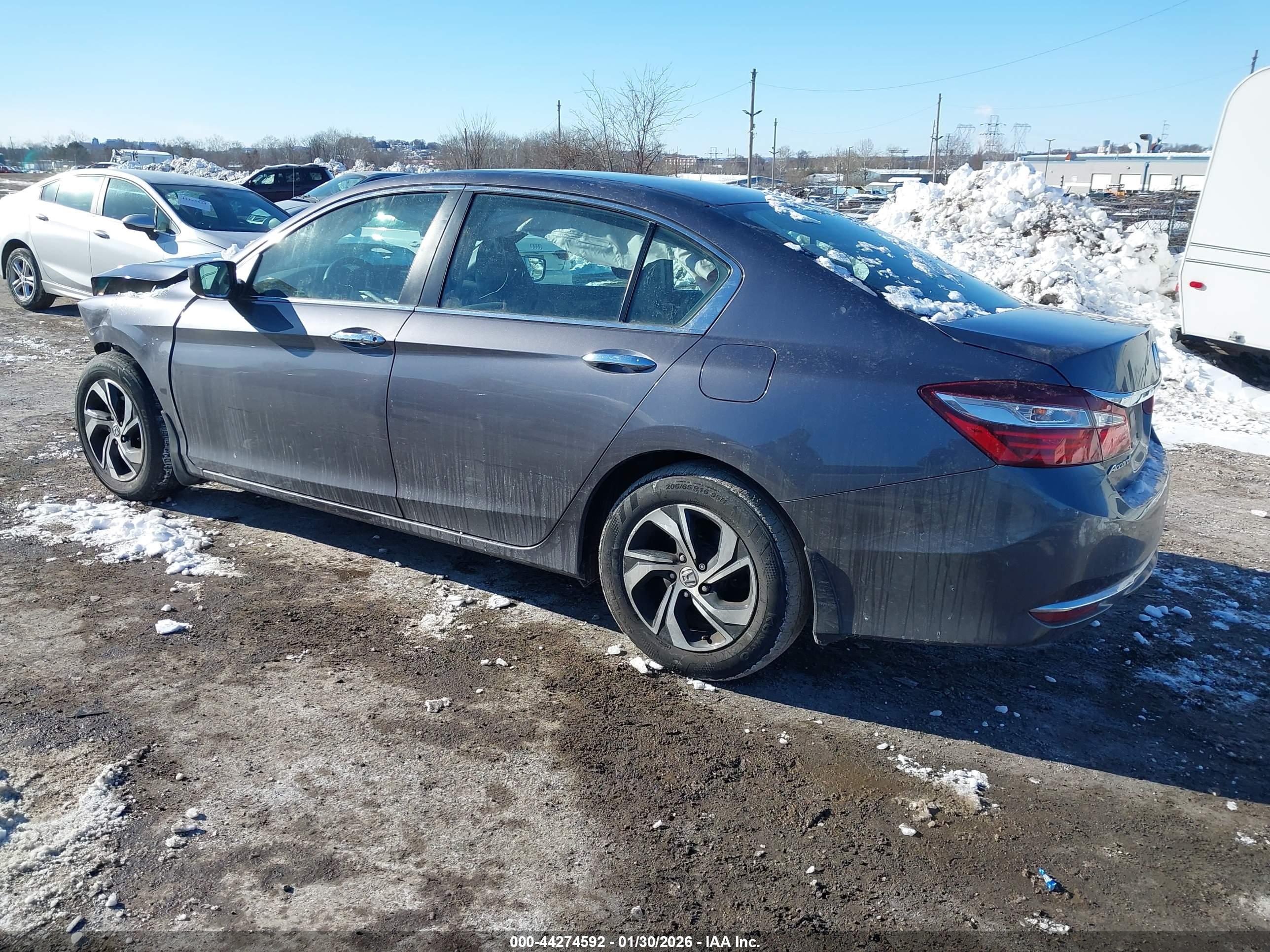 HONDA ACCORD image 3
