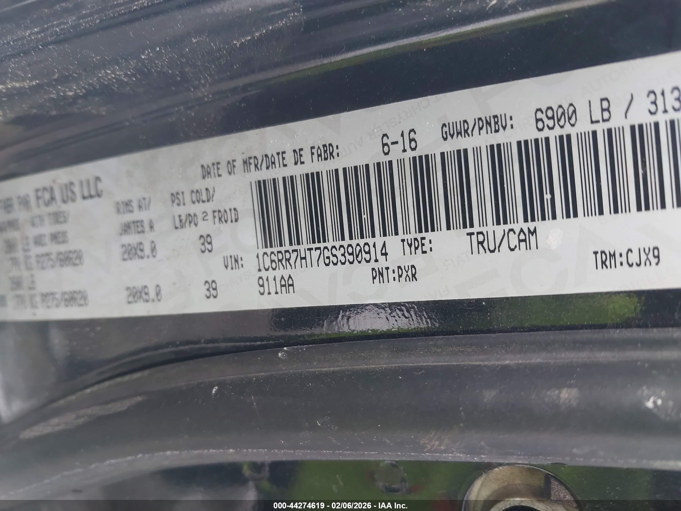 RAM 1500 image 9