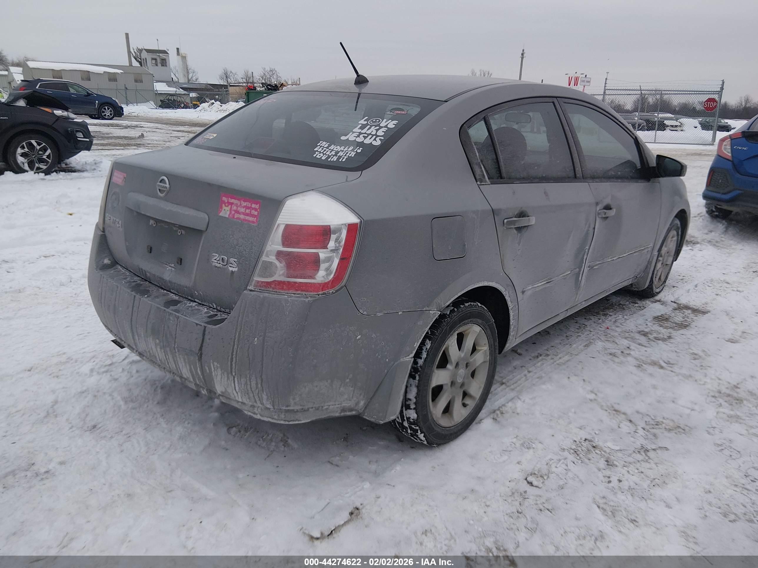 NISSAN SENTRA image 4