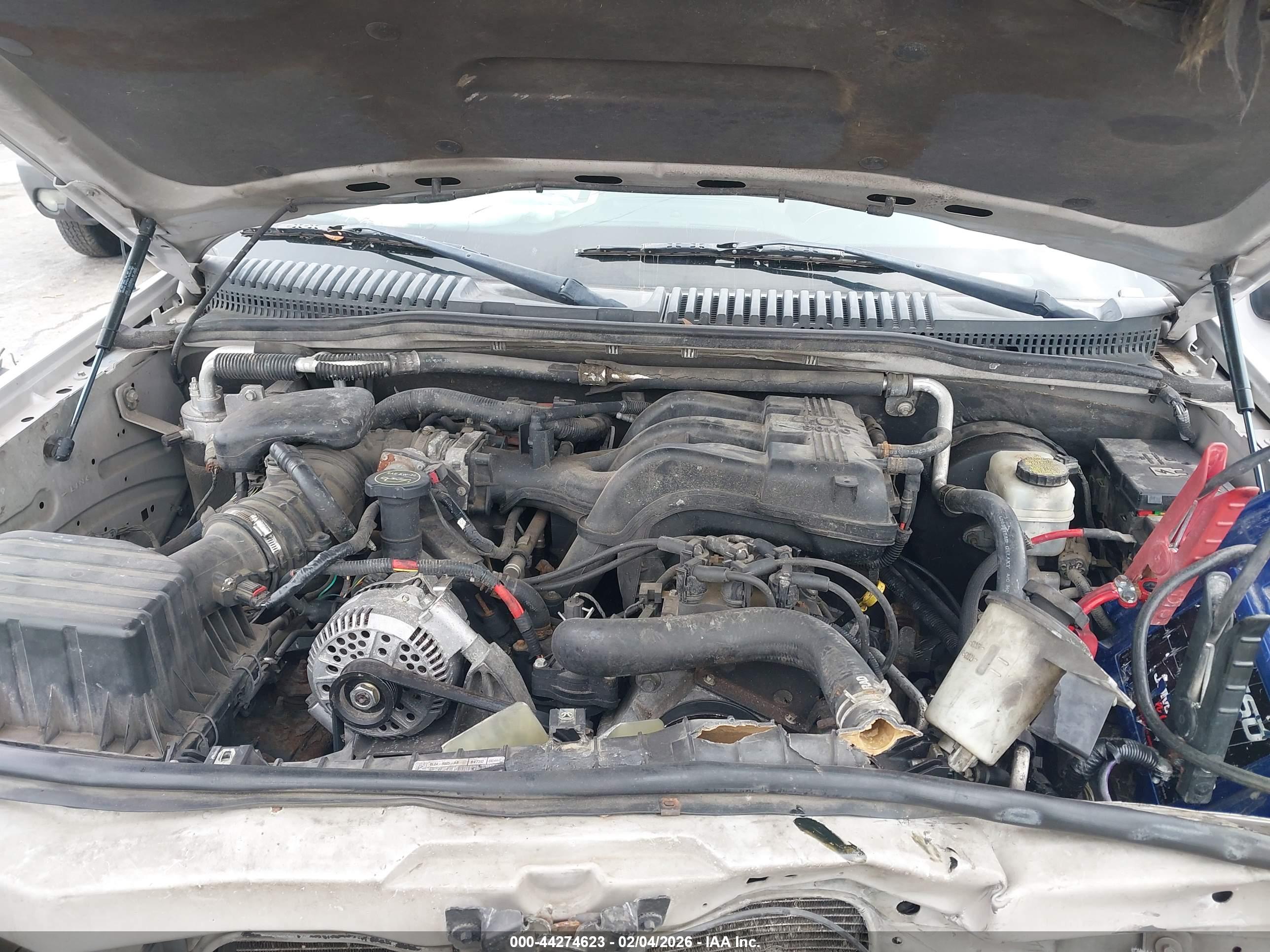 FORD EXPLORER image 10