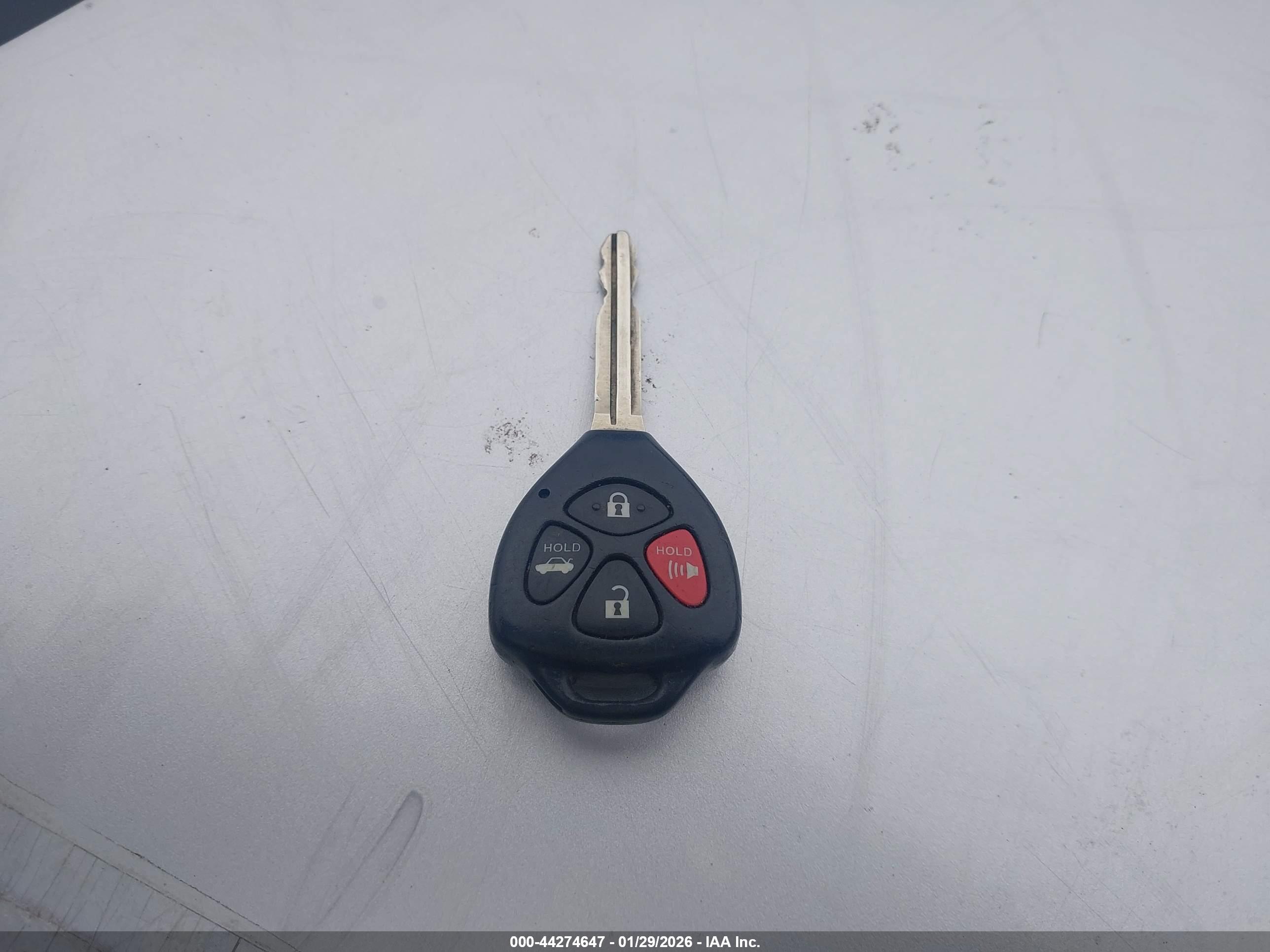 TOYOTA COROLLA image 11