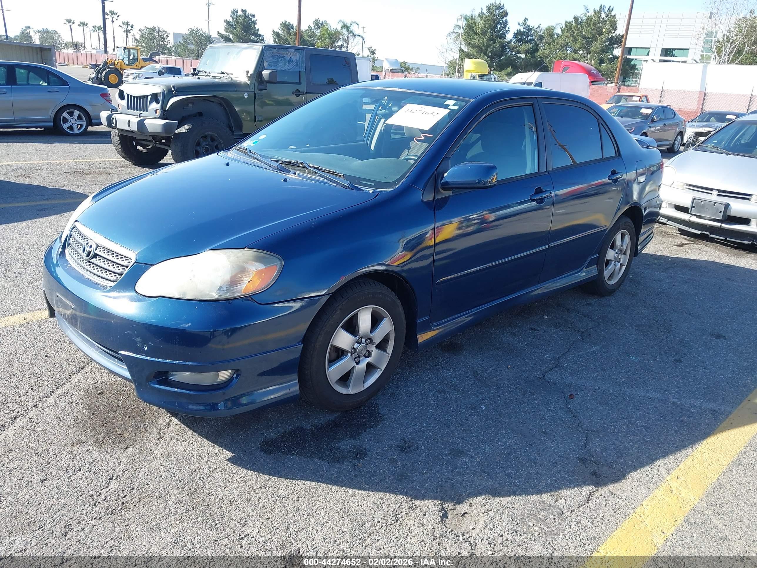 TOYOTA COROLLA image 2