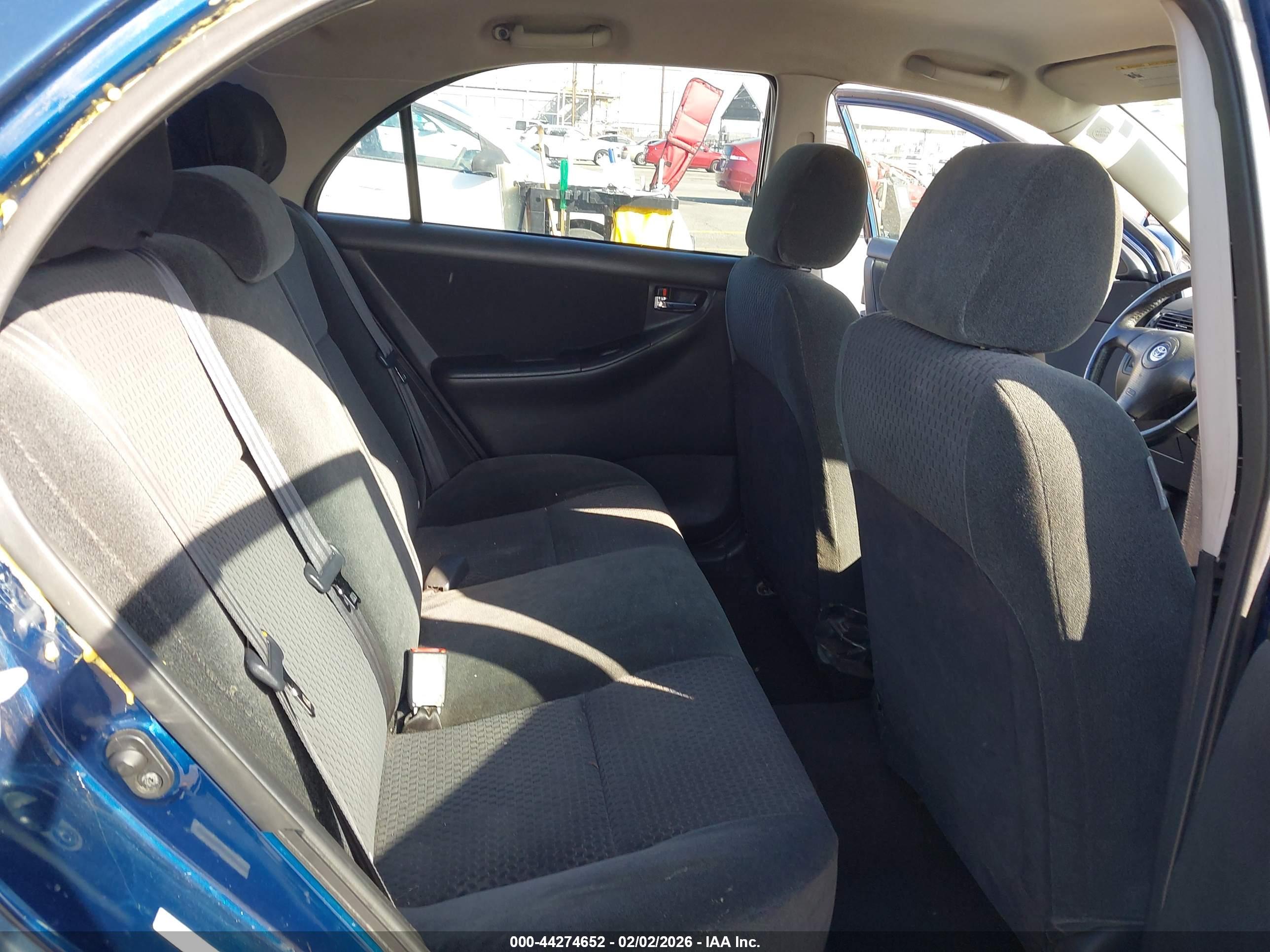 TOYOTA COROLLA image 8