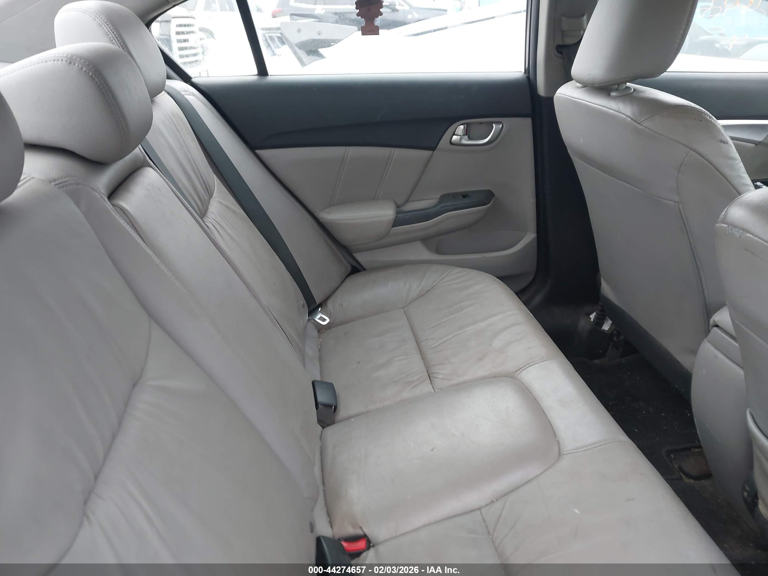 HONDA CIVIC image 8