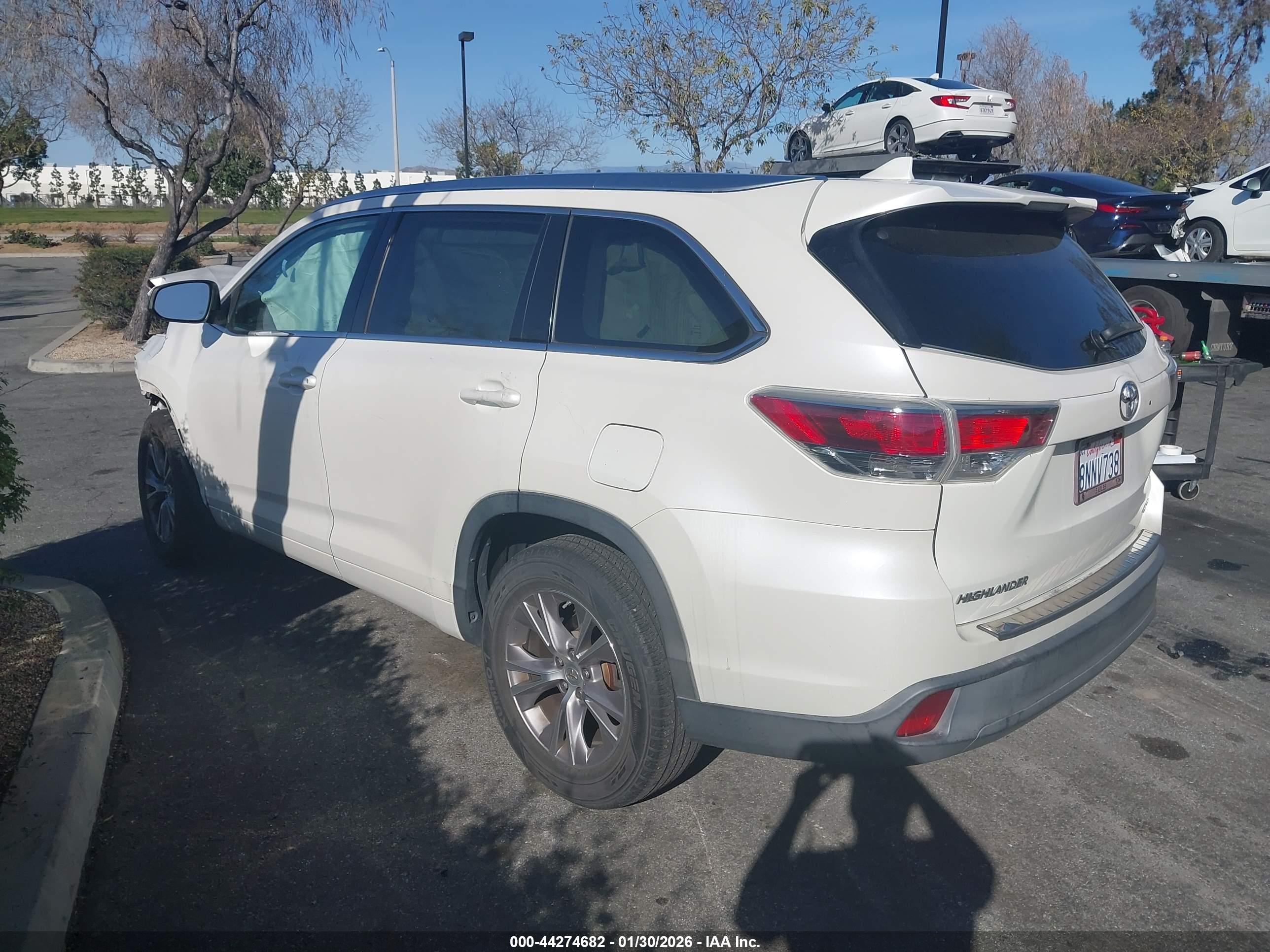 TOYOTA HIGHLANDER image 3