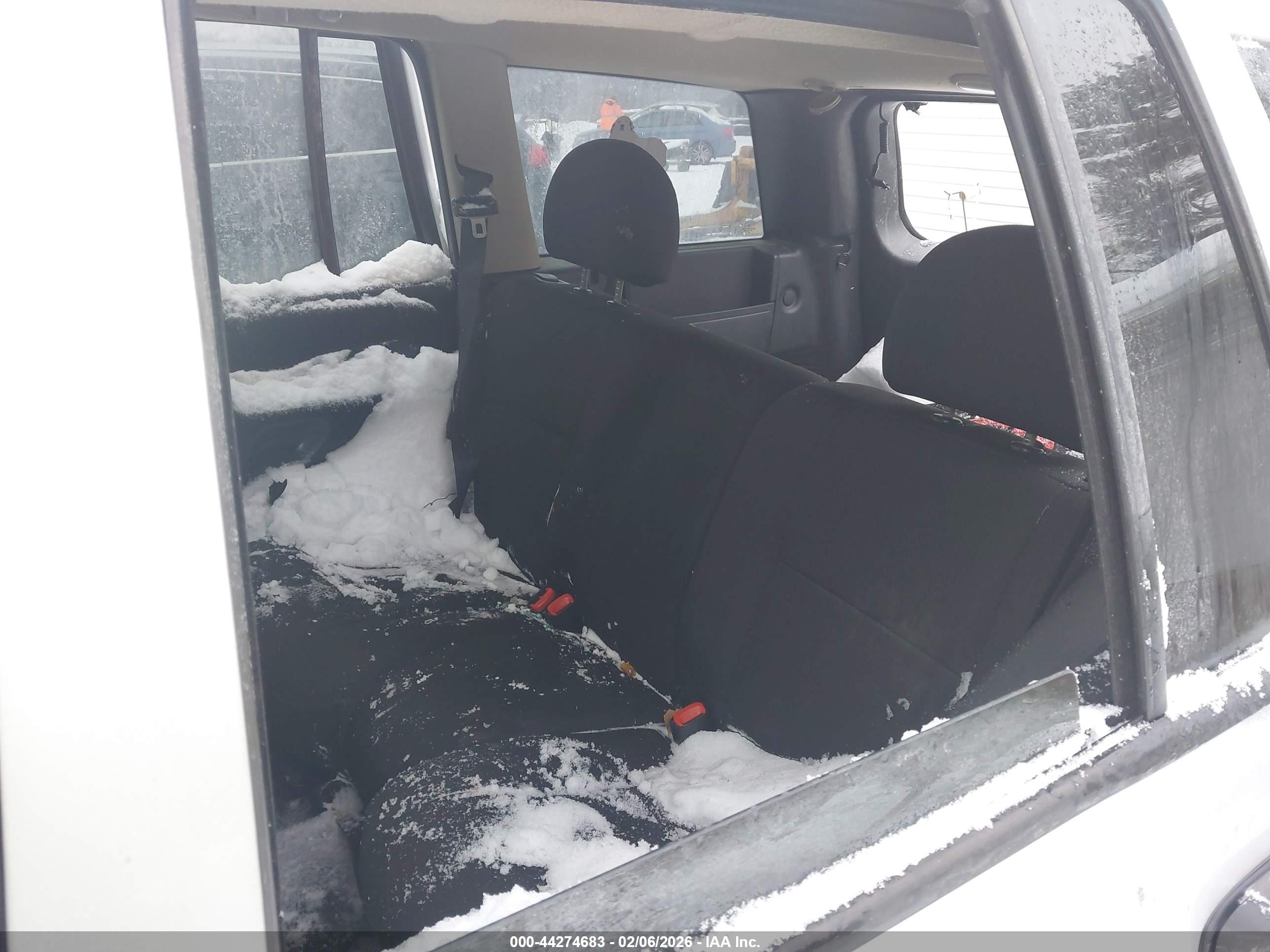 JEEP GRAND image 8