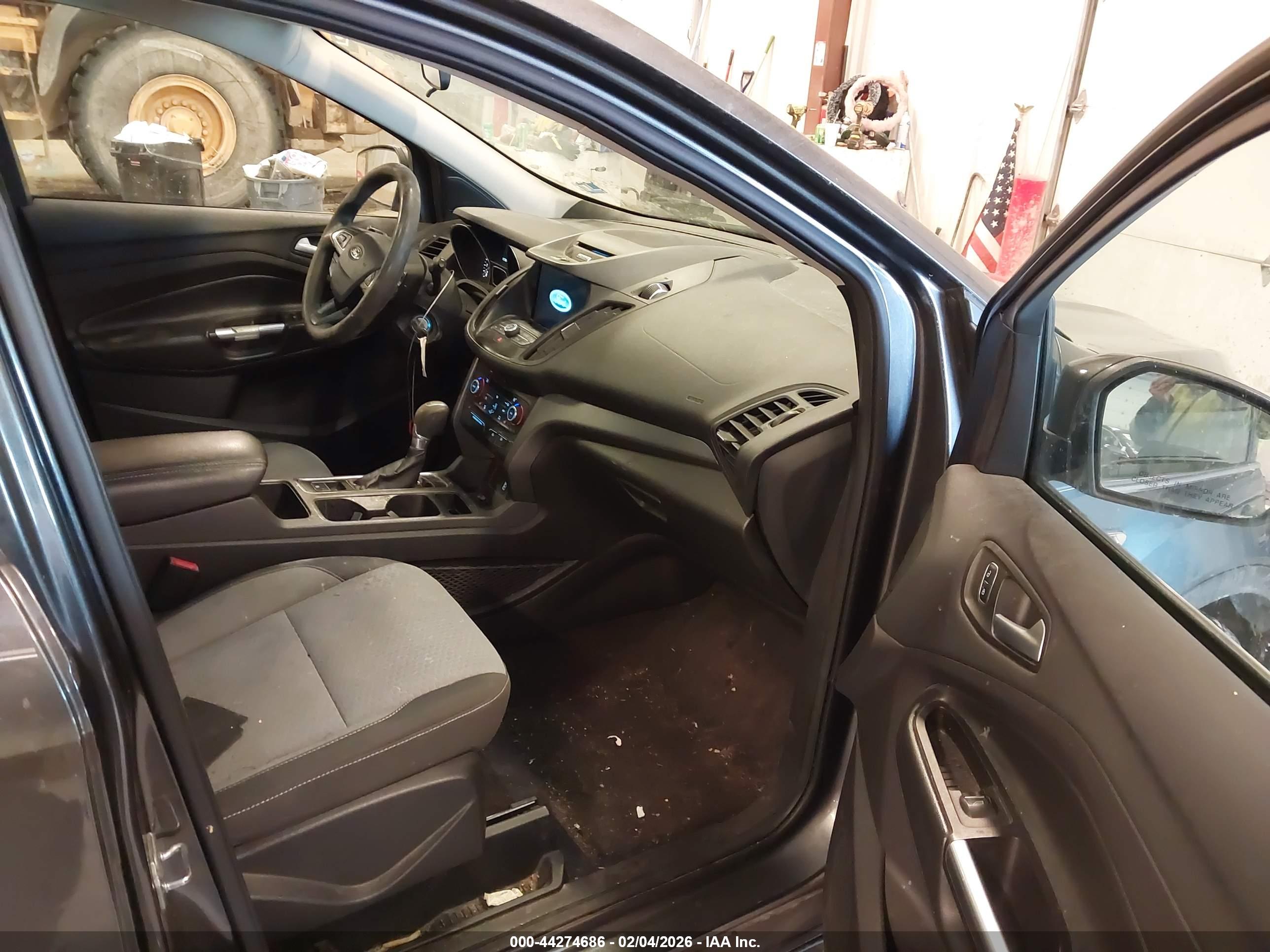 FORD ESCAPE image 5