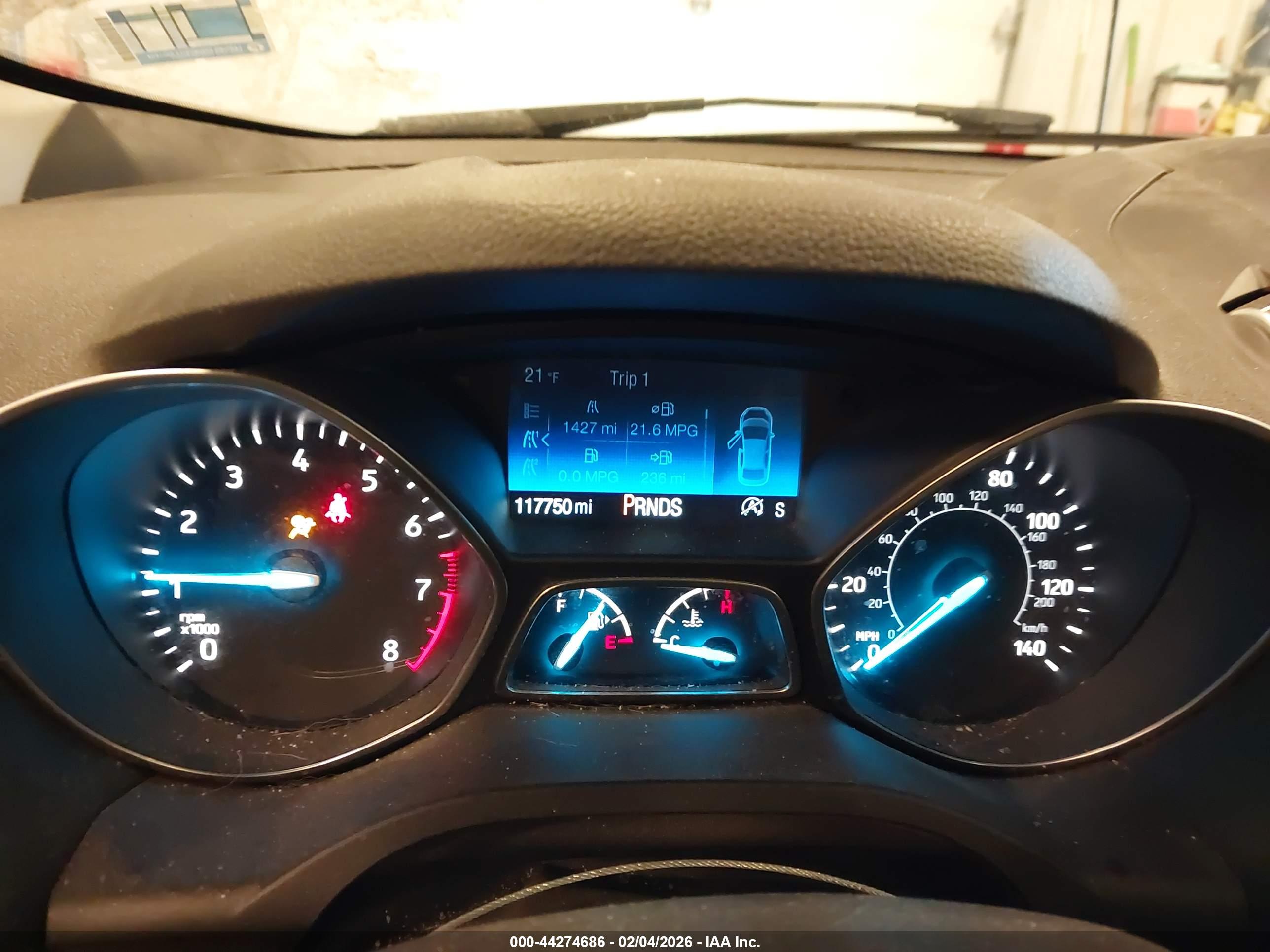 FORD ESCAPE image 7