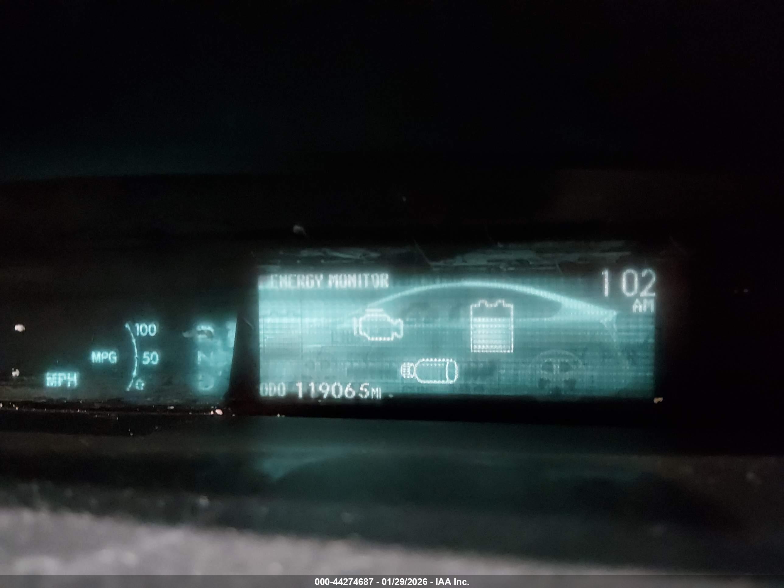 TOYOTA PRIUS image 7