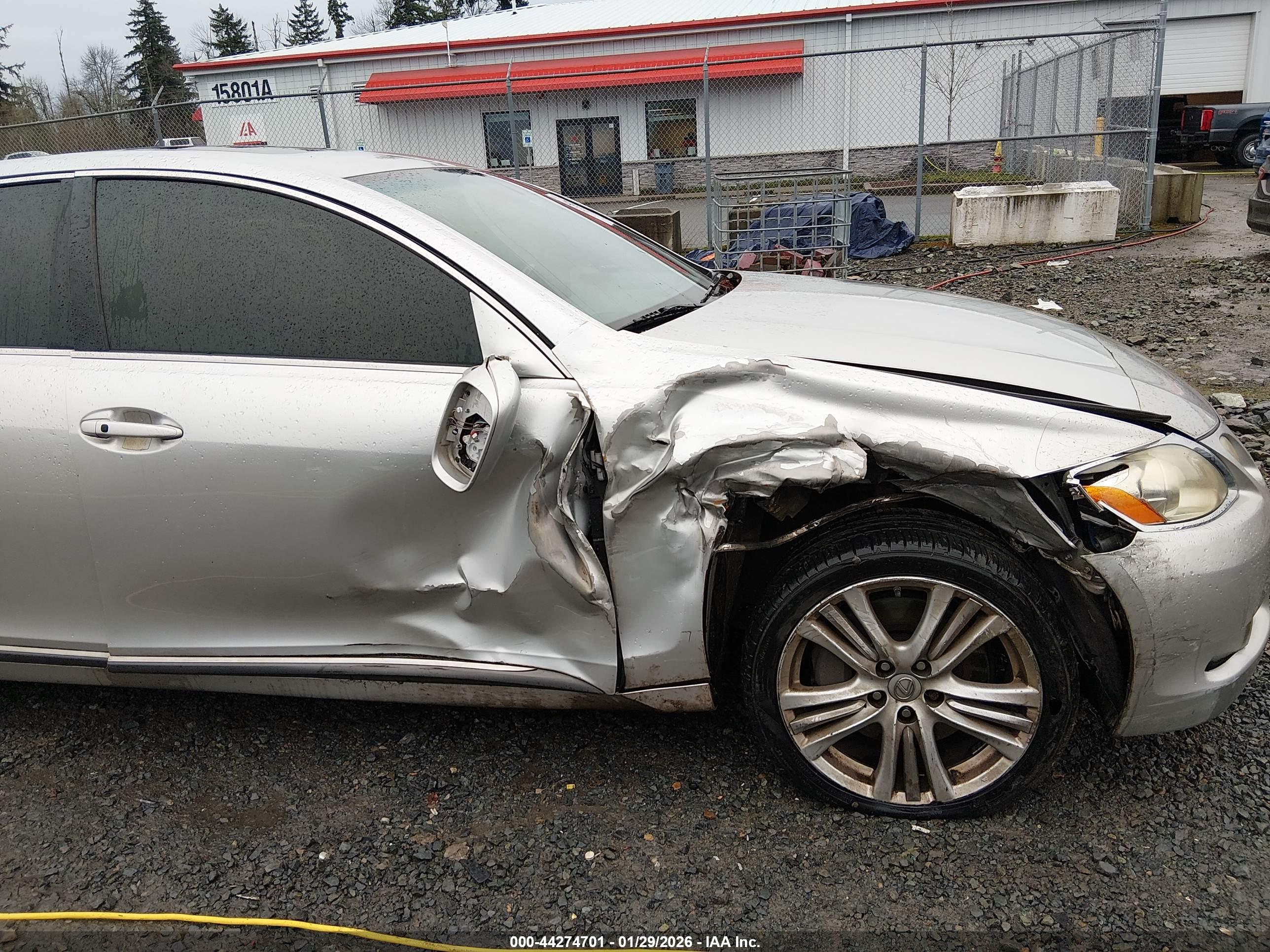 LEXUS GS image 6