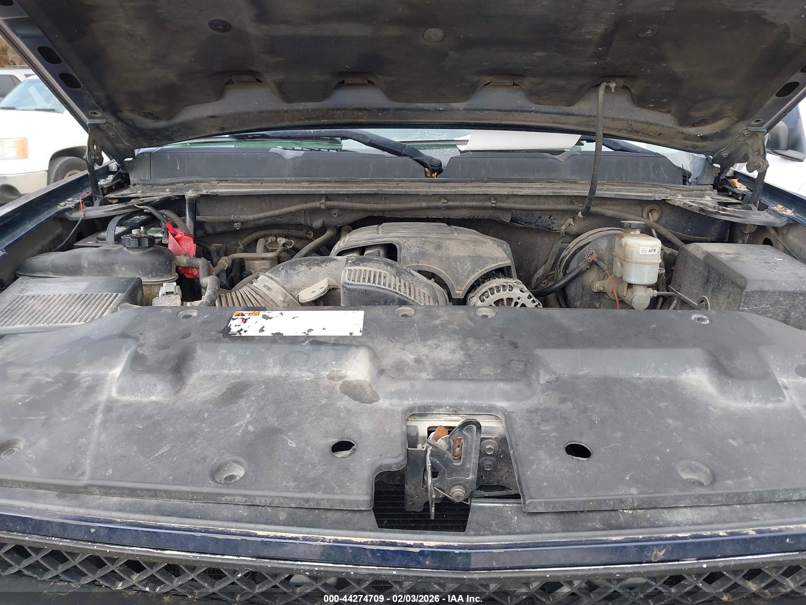 CHEVROLET SILVERADO image 10