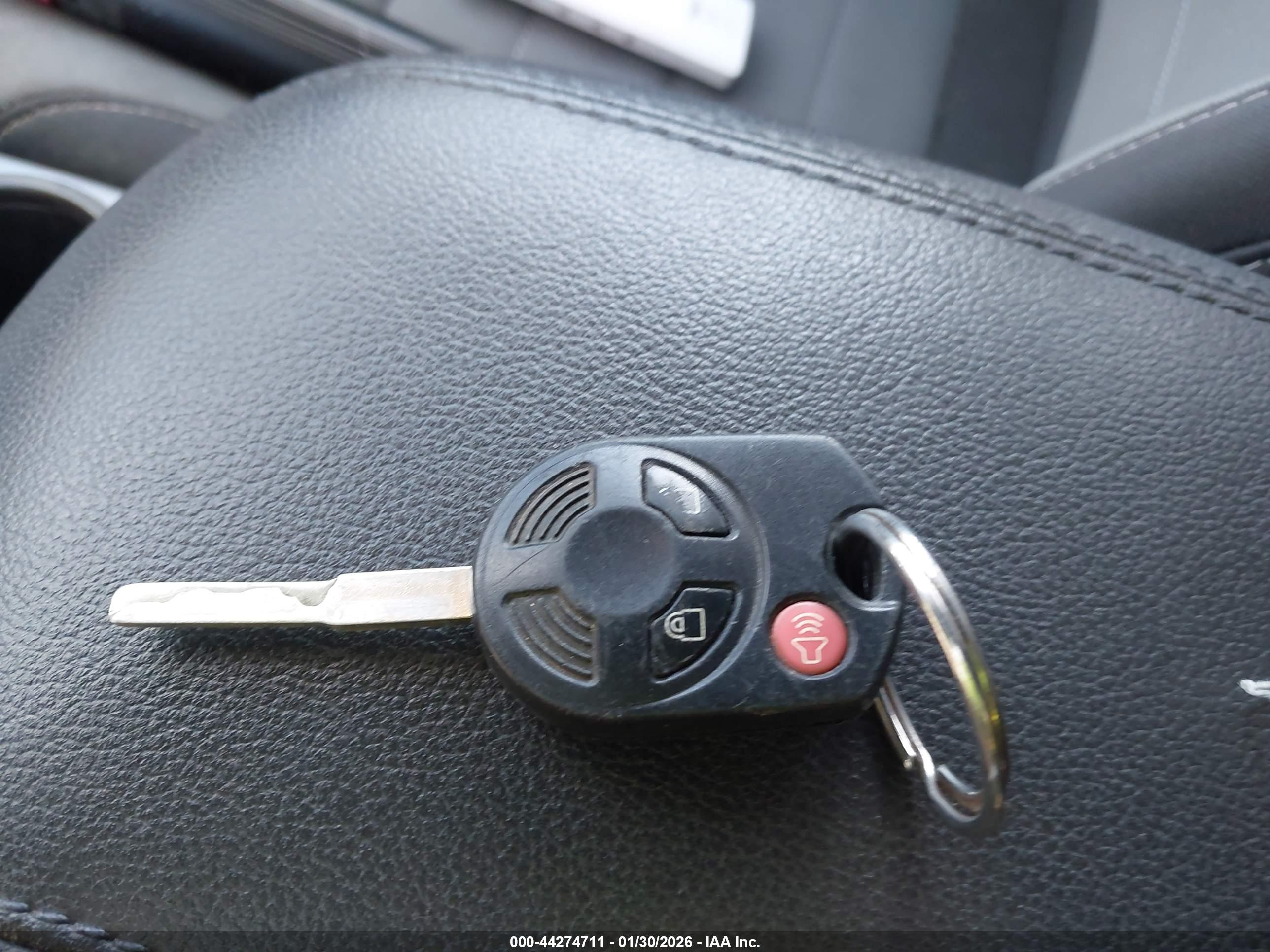 FORD ESCAPE image 11