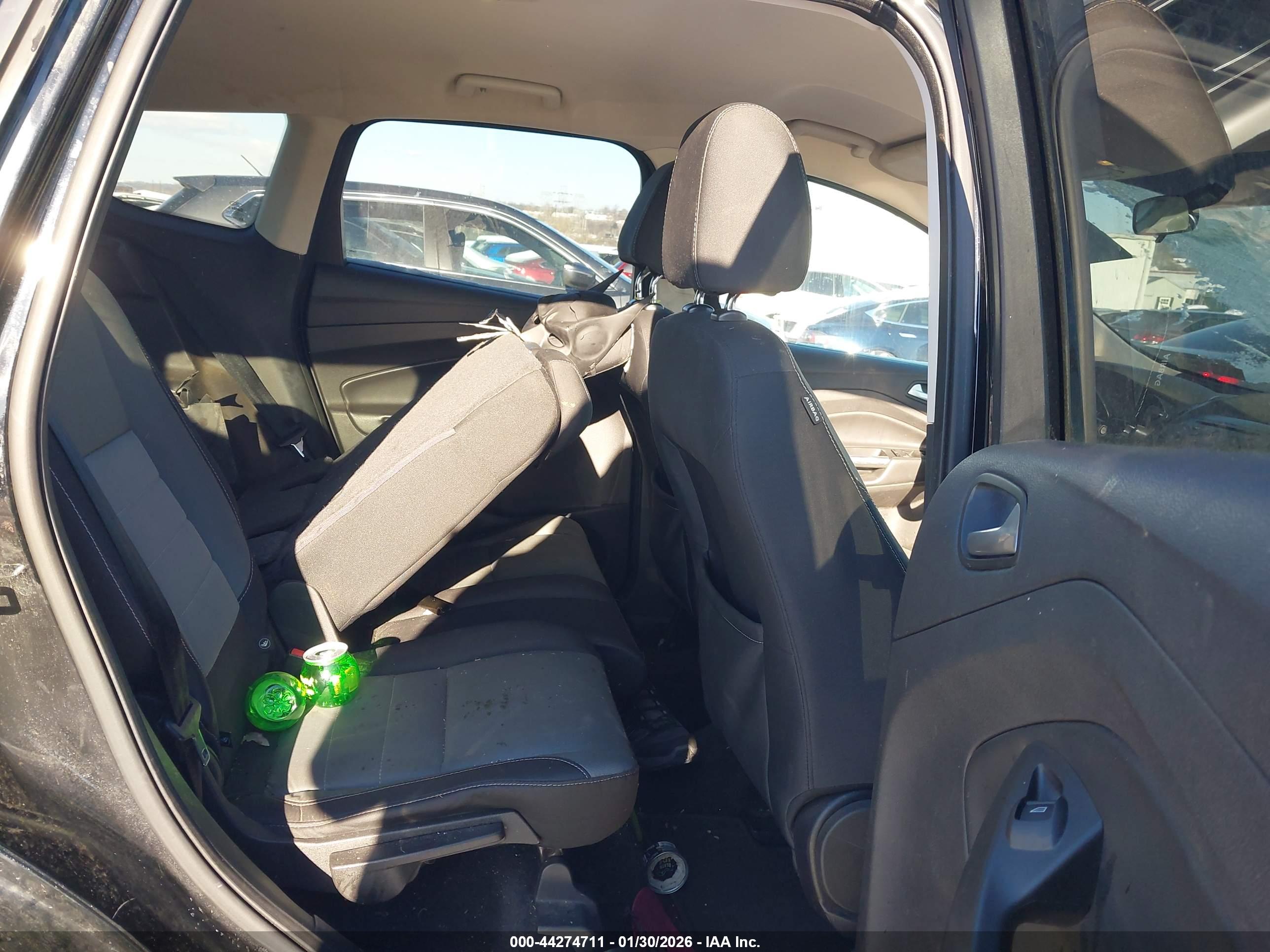 FORD ESCAPE image 8
