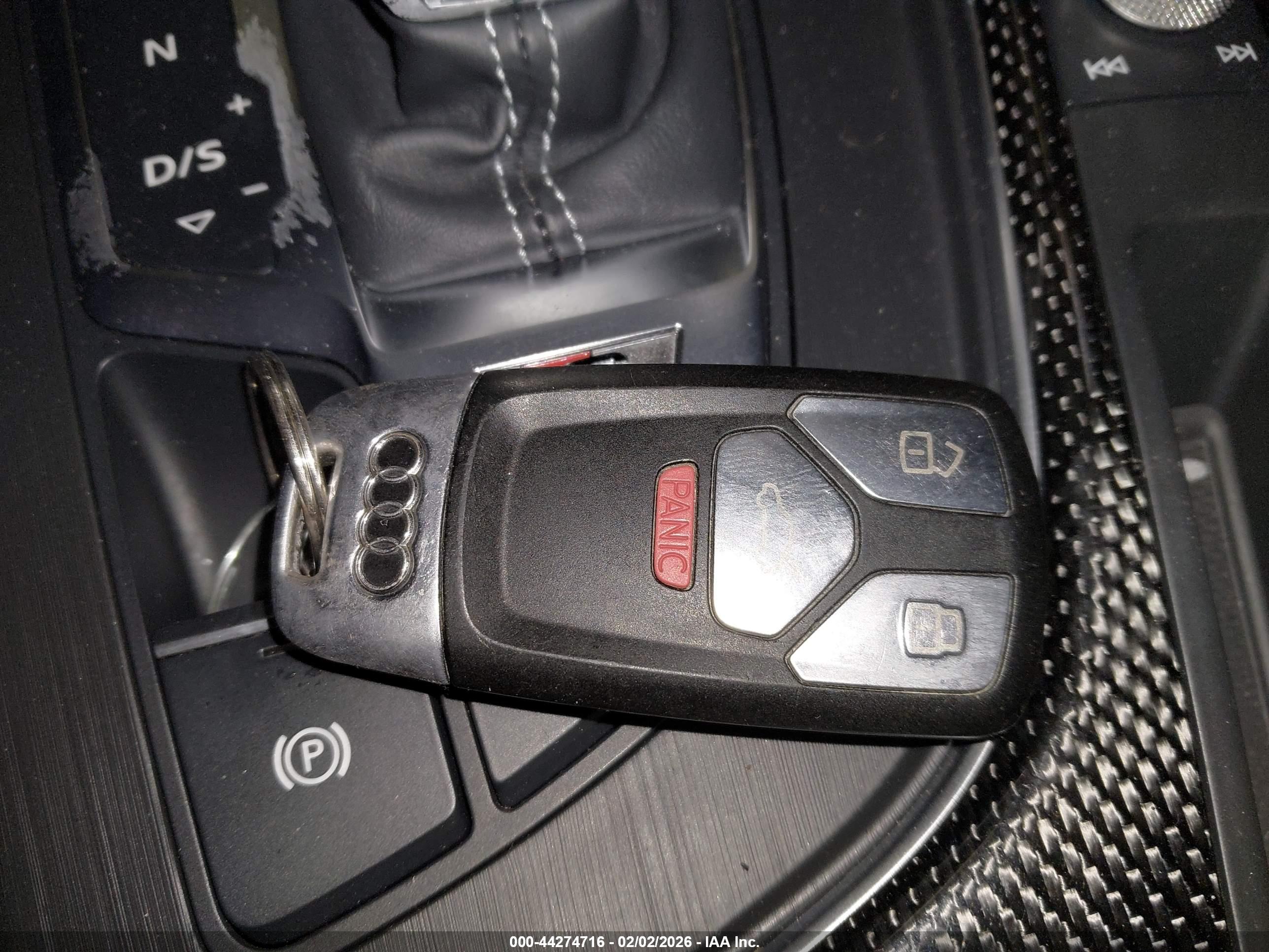 AUDI S4 image 11