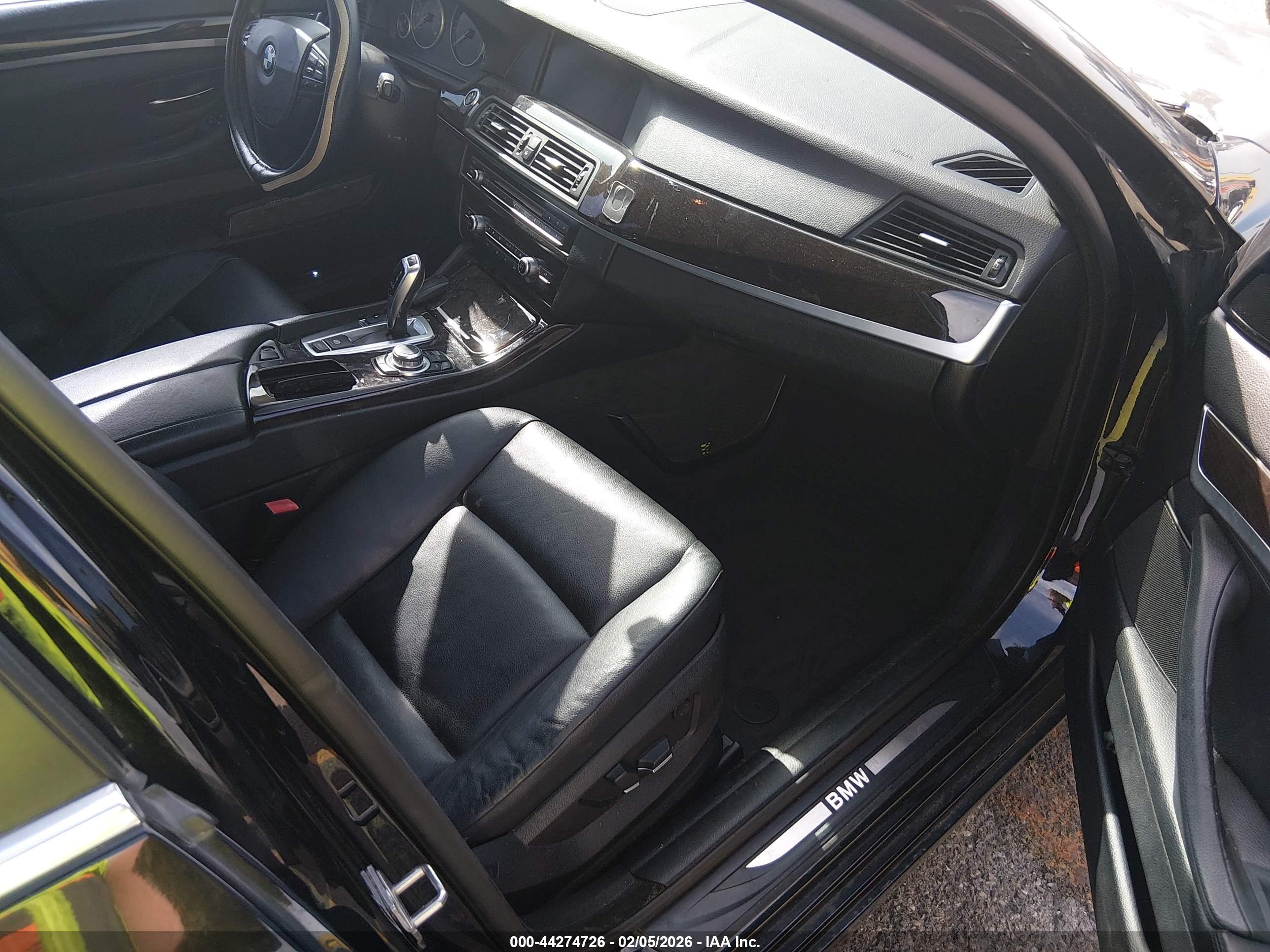 BMW 535I image 5