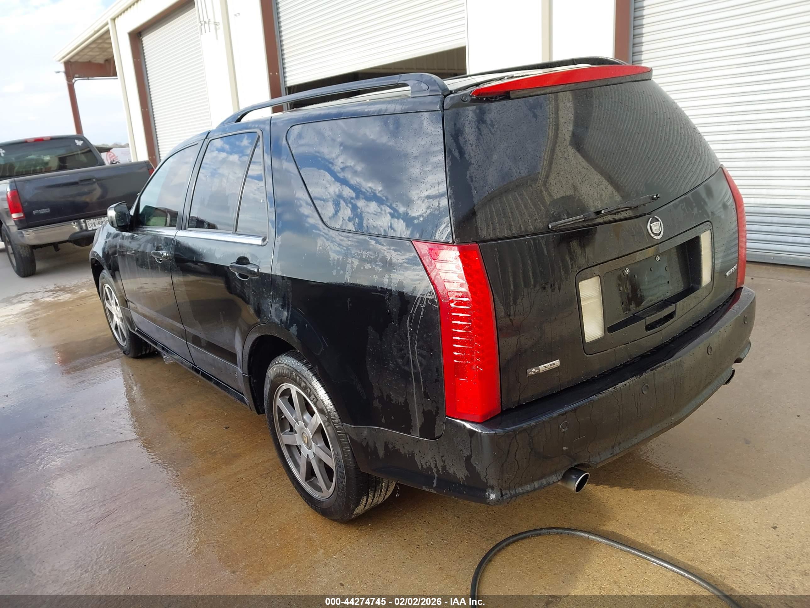 CADILLAC SRX image 3