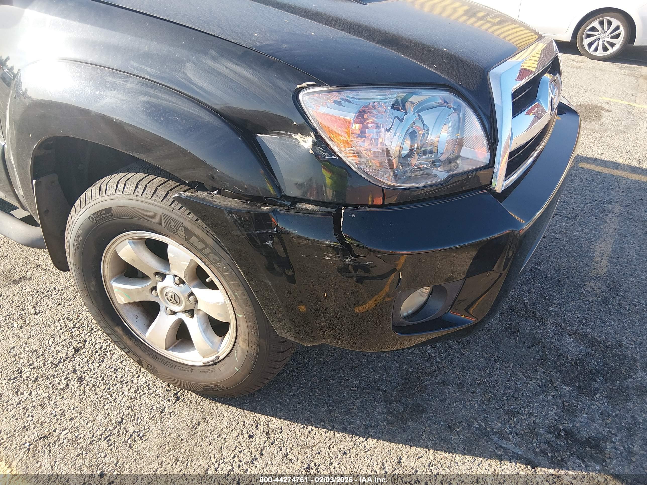 TOYOTA 4RUNNER image 6