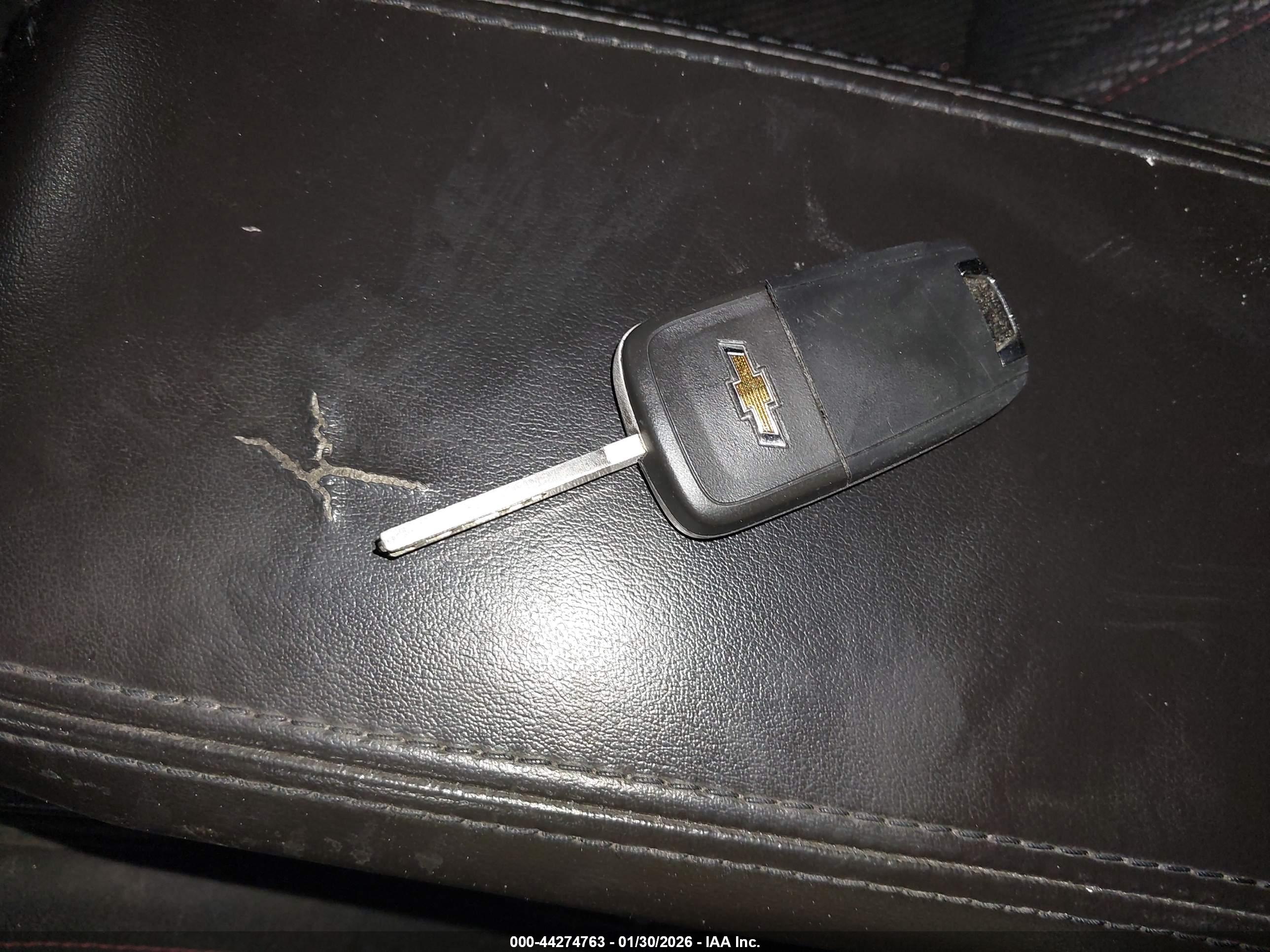CHEVROLET EQUINOX image 11