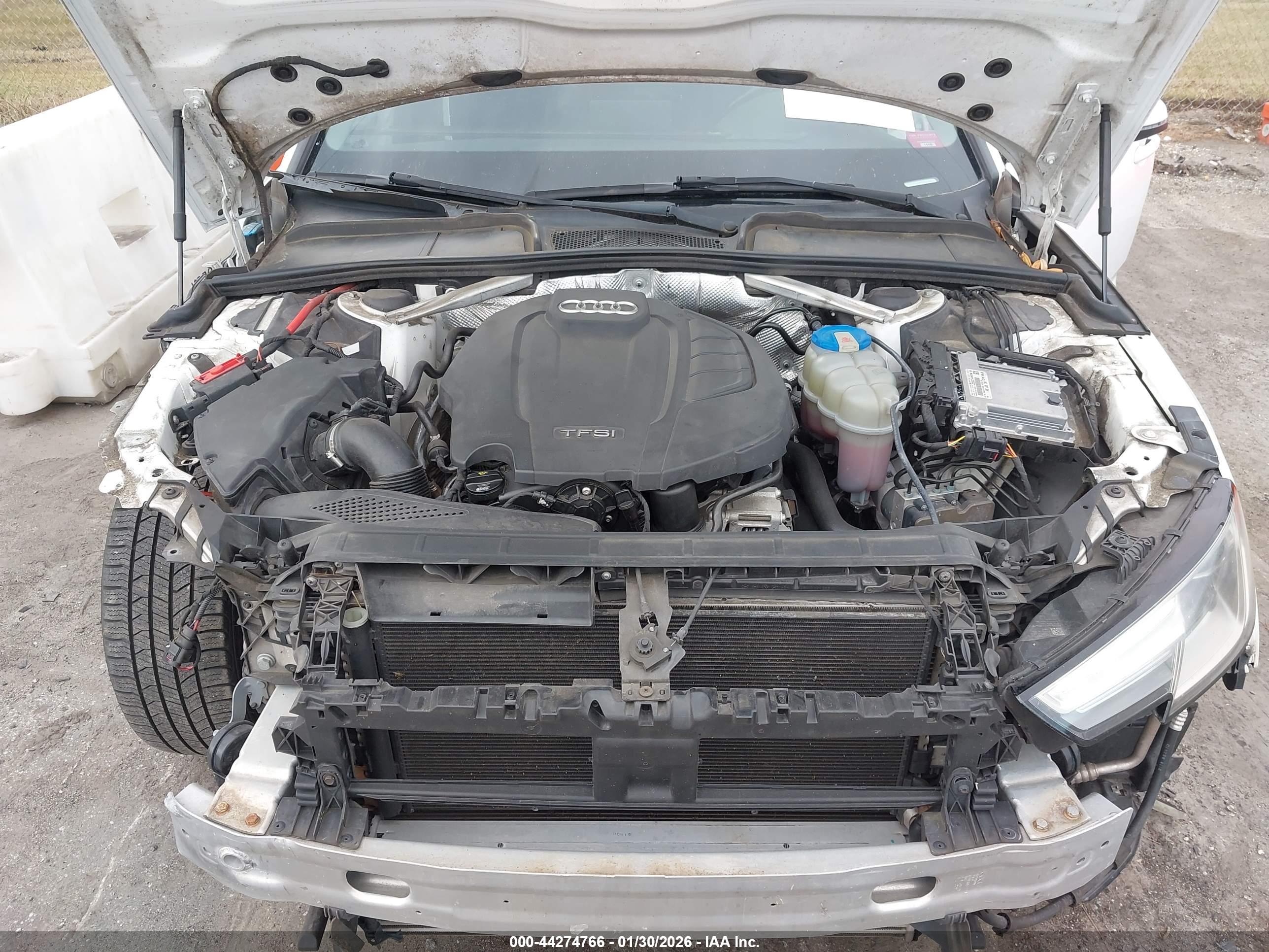 AUDI A4 image 10