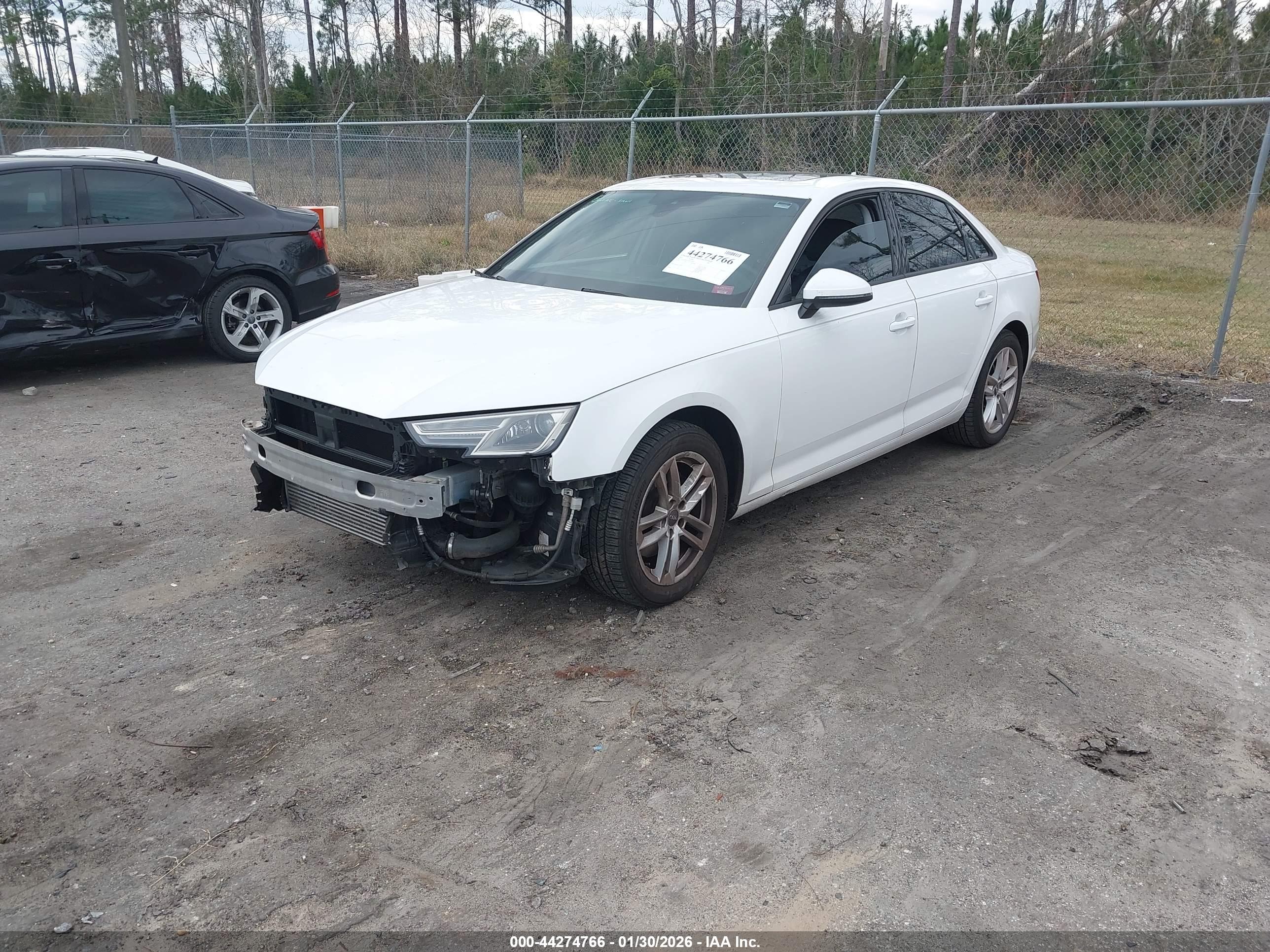AUDI A4 image 2