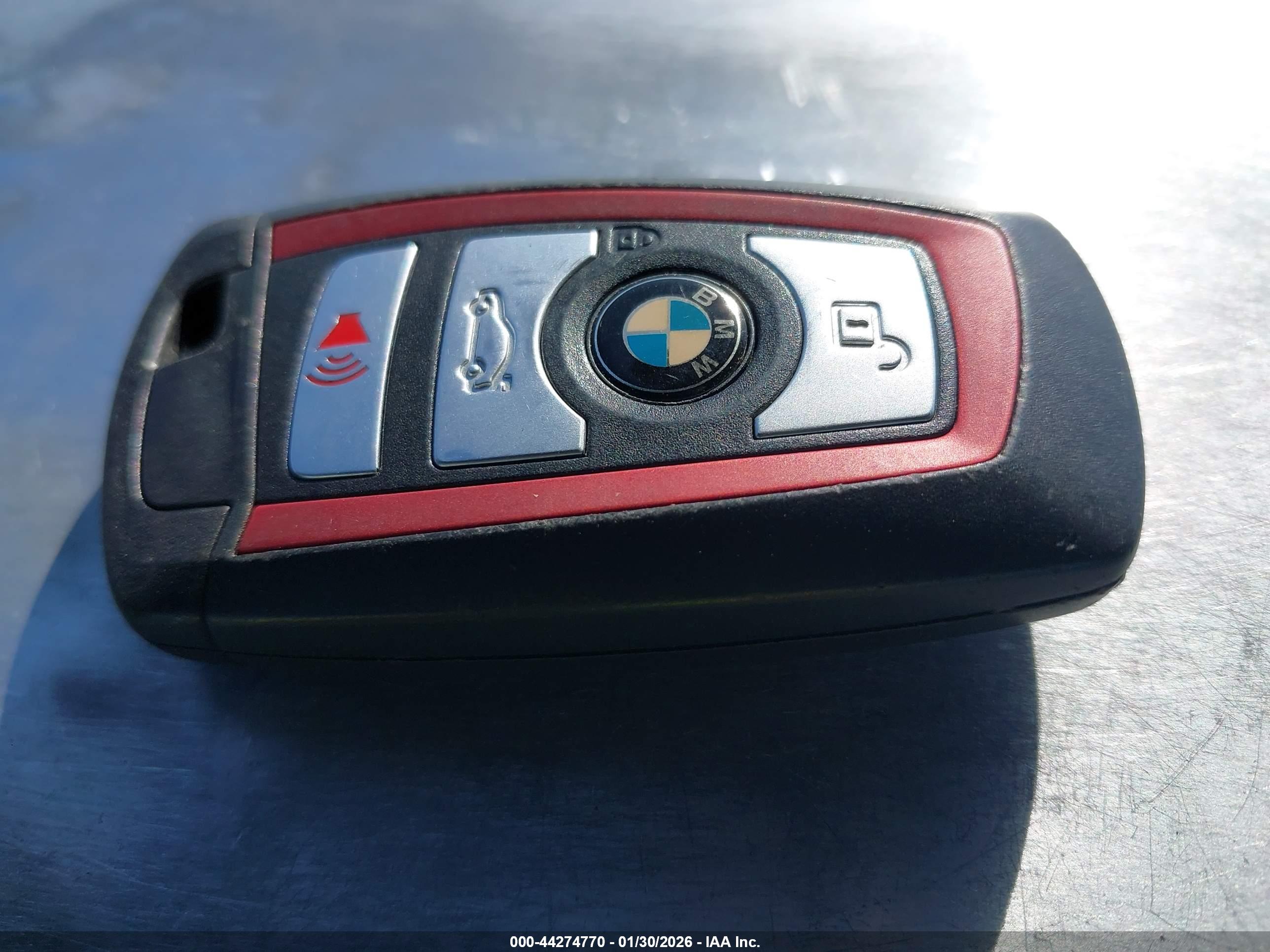 BMW 330I image 11